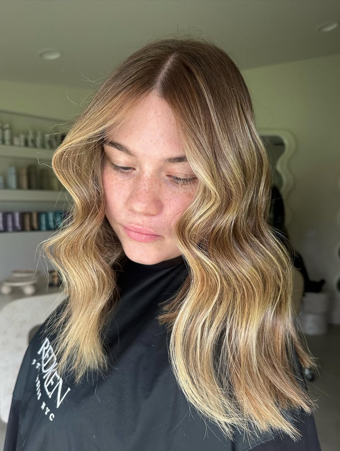 Textured Bronde Waves with Defined Ends