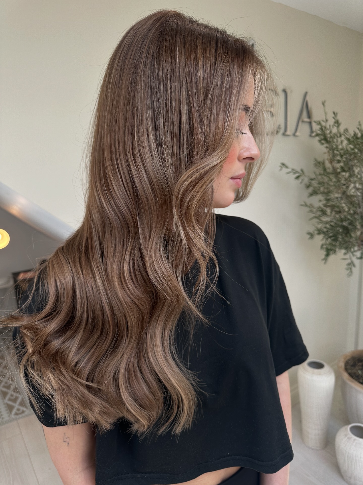 Gorgeous Soft Beige Tresses with Natural Movement