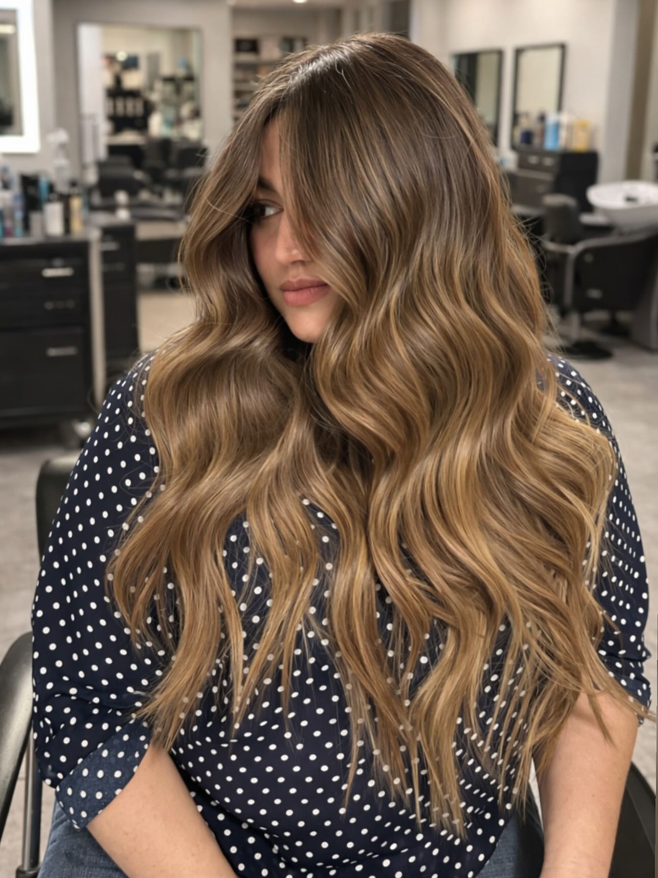 Luxurious Soft Beige Waves with Natural Movement