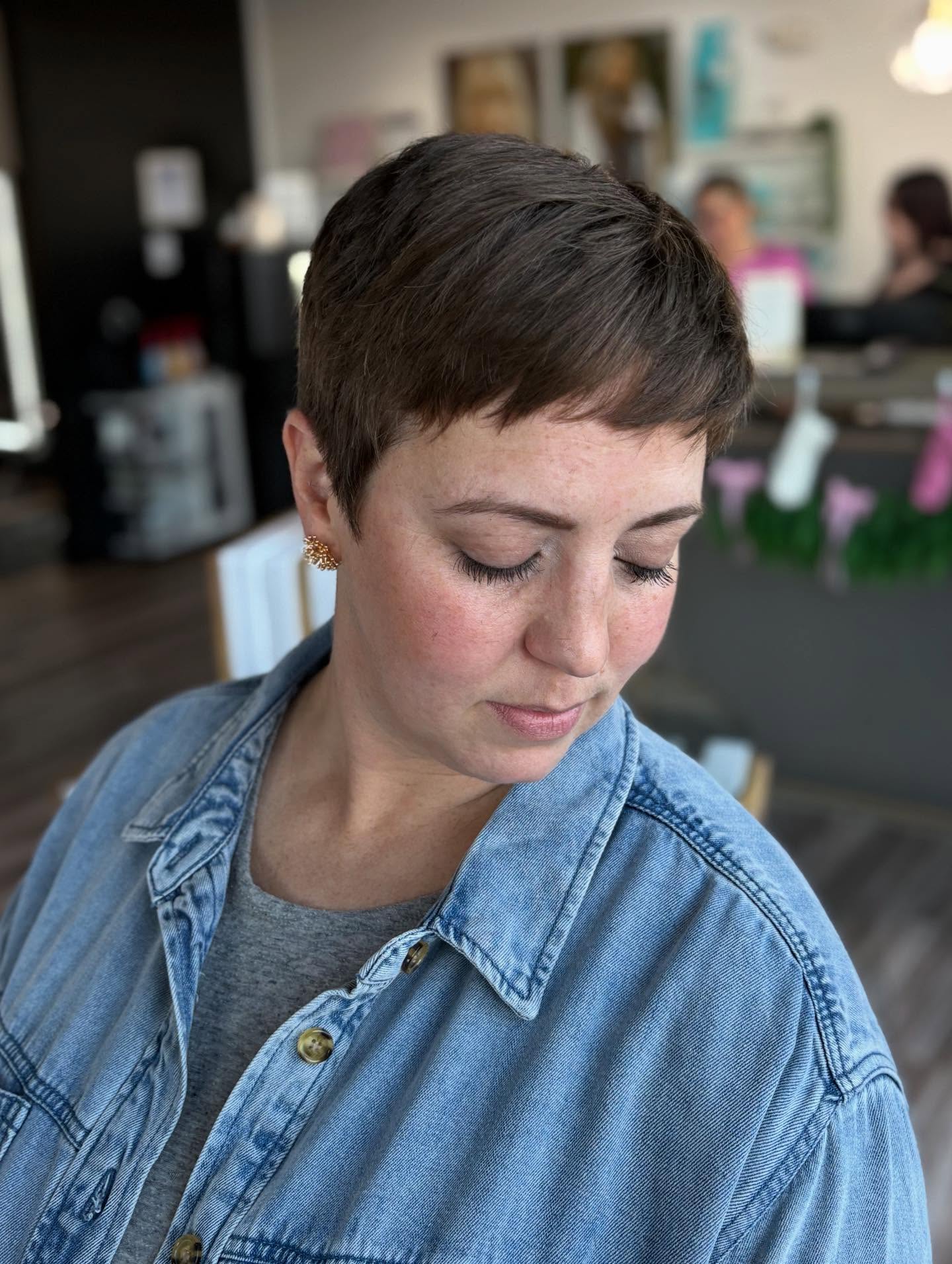 Chic Pixie Cut for Fine Hair