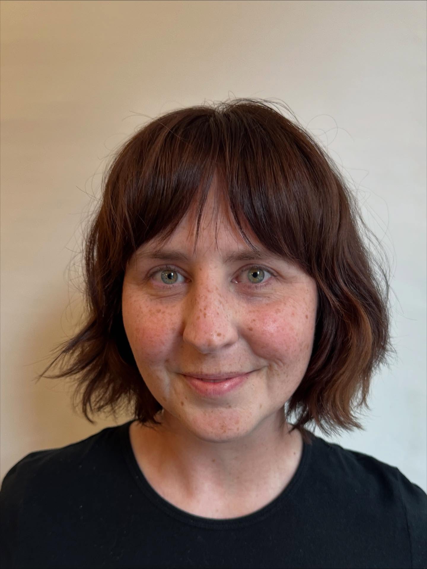 Effortless Chestnut Bob with Soft Fringe