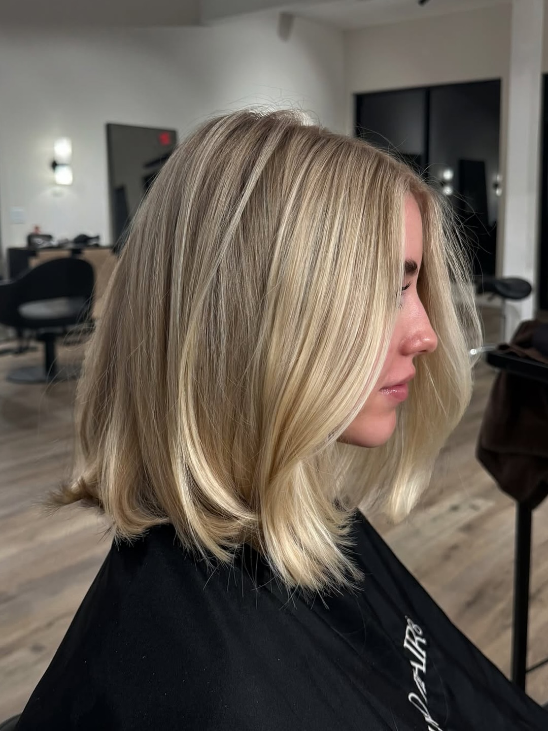 Layered Golden Blonde Lob with Soft Ends