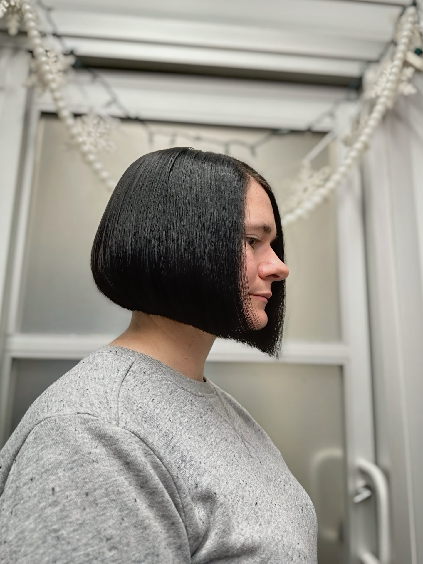 Sleek Ebony A-Line Bob with Precision Cut