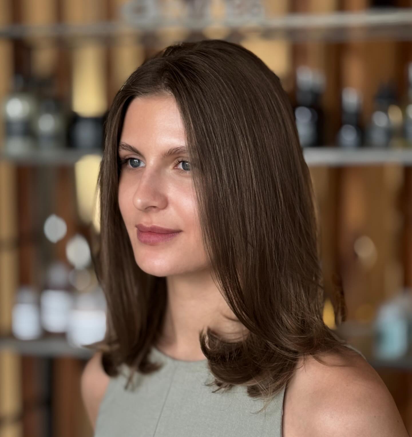 Smooth Chocolate Layers with Delicate Face-Framing