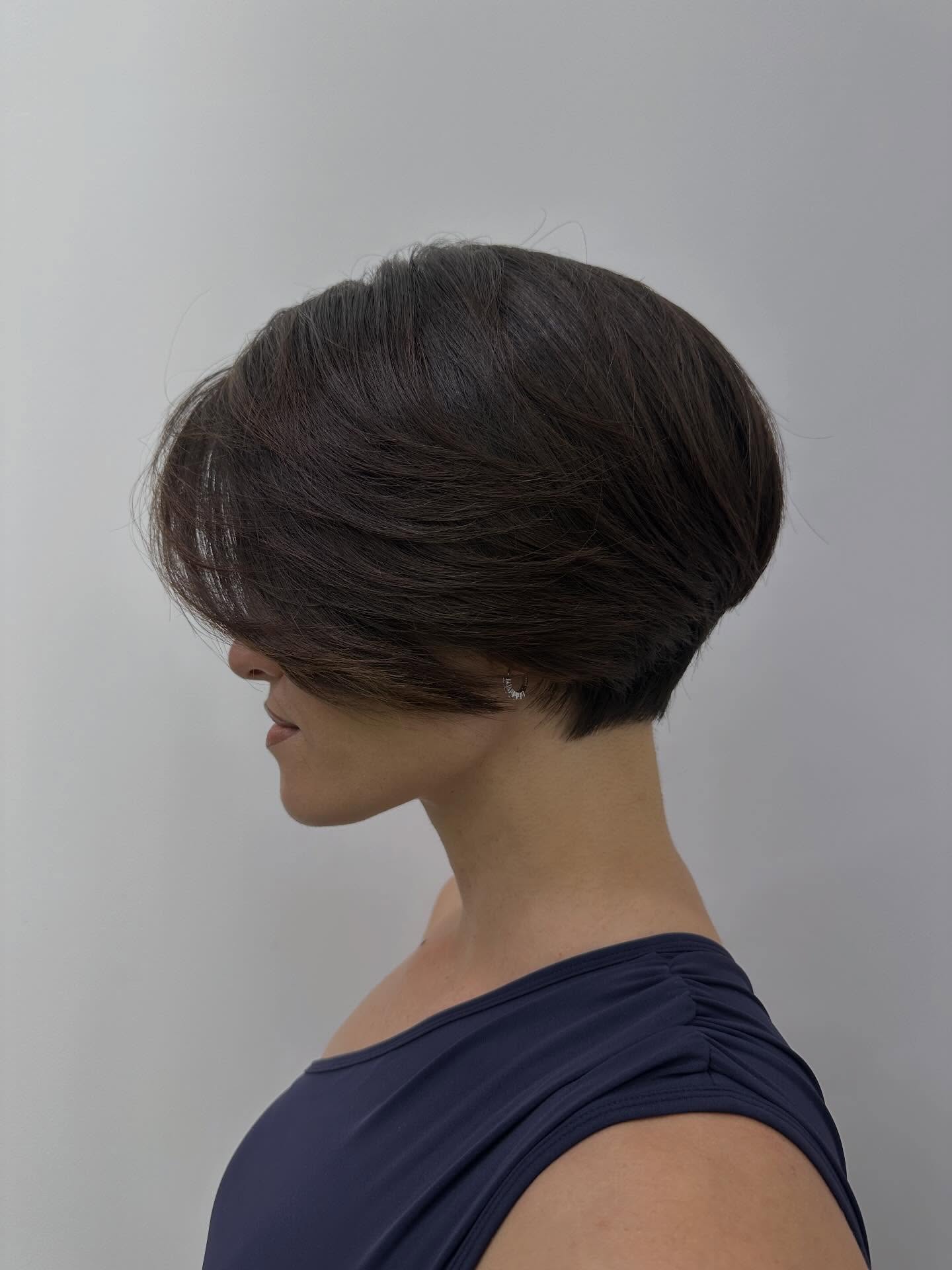Dark Chocolate Sleek Contoured Bob