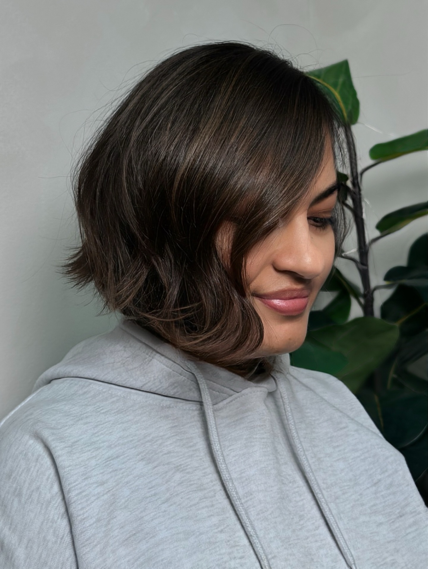 Sleek Chestnut Graduated Bob with Constructive Layering