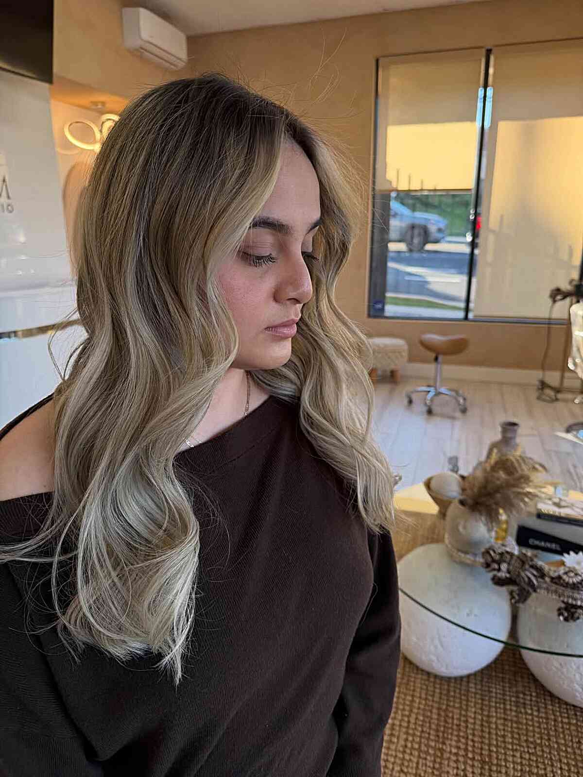 Soft Smoky Beige Blonde with Shadow Root
