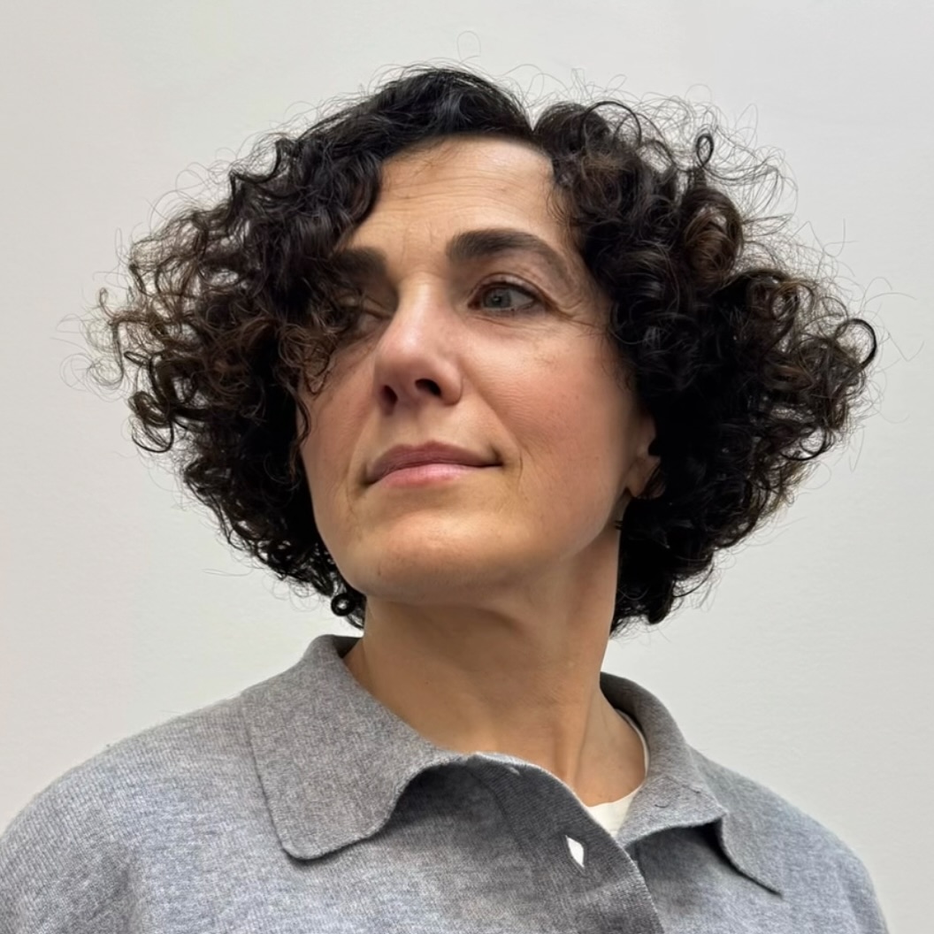 Elegant Curly Tousled Bob for Mature Women