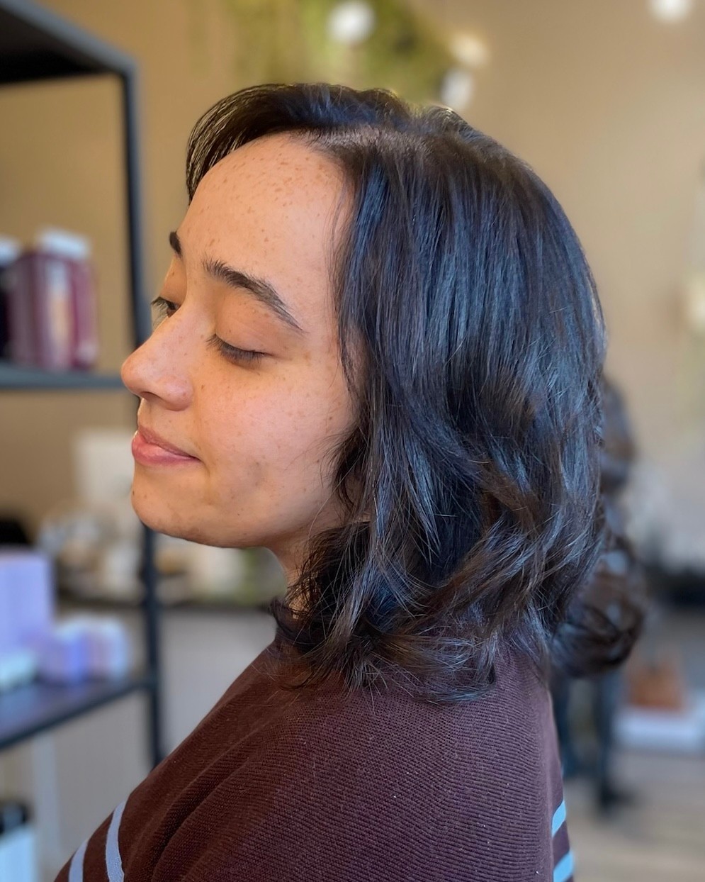 Textured Lob with Soft Natural Waves