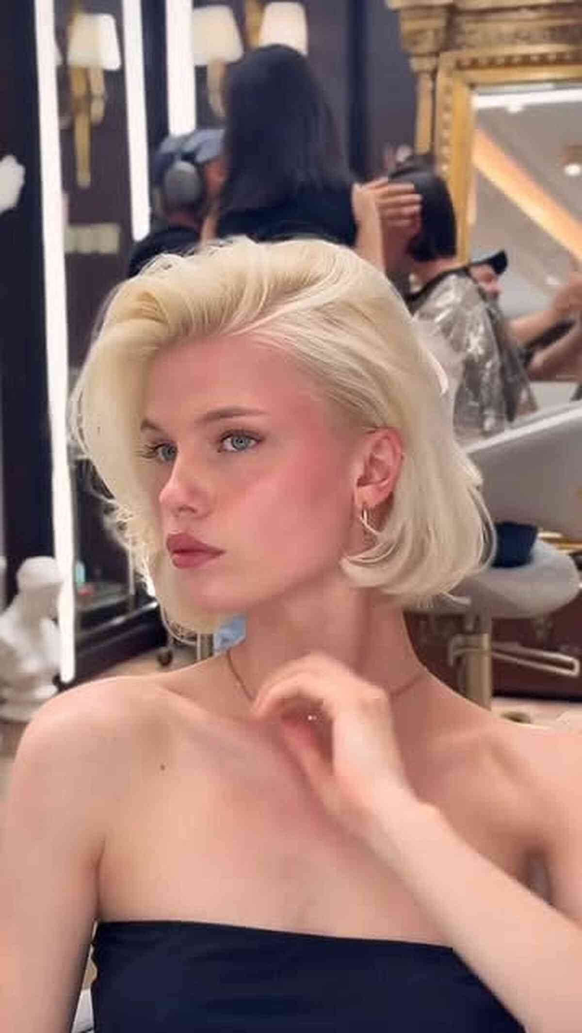 Icy Platinum Side-Swept Bob Luxe