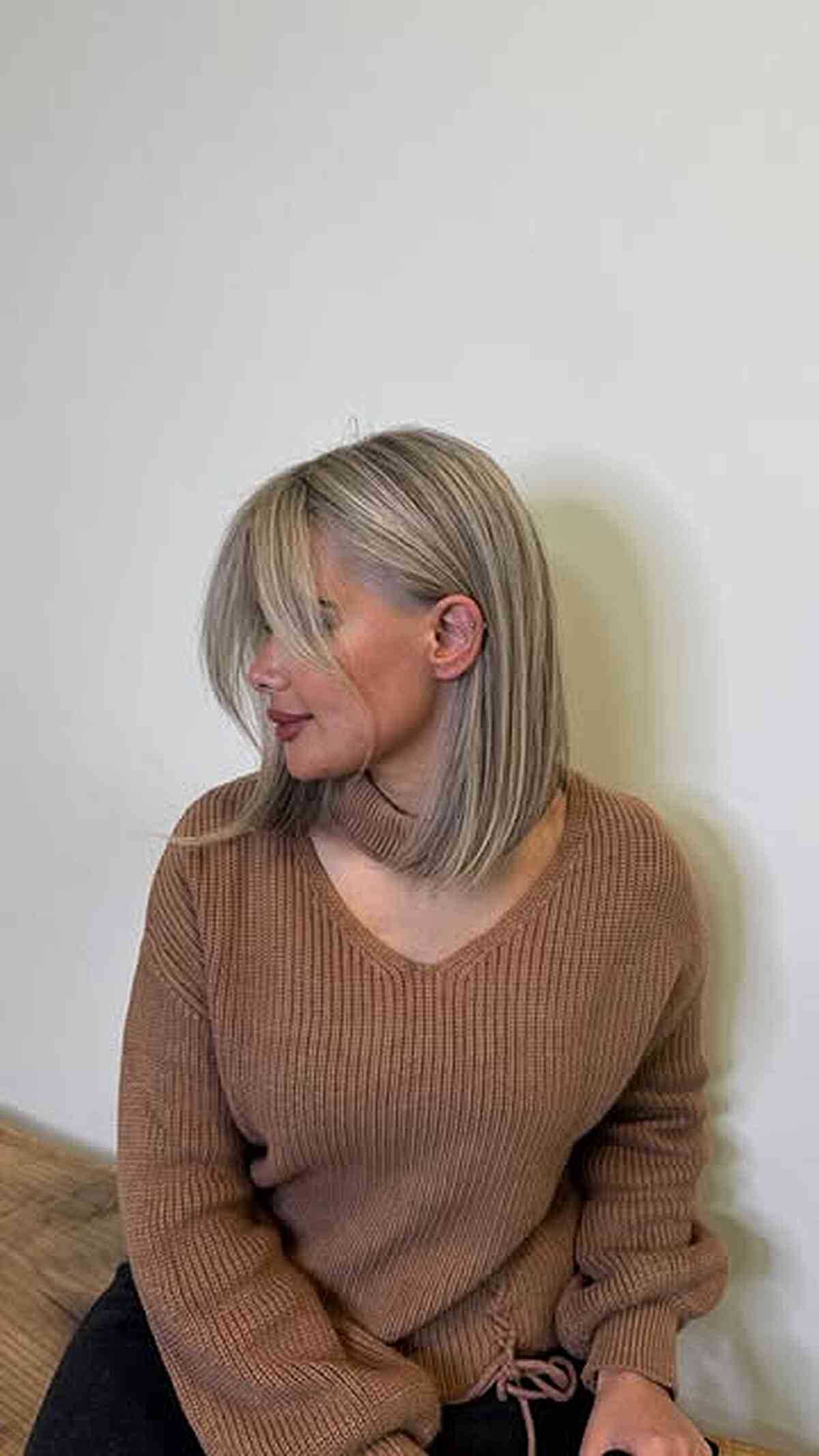 Smoky Ash Blonde Contour Lob