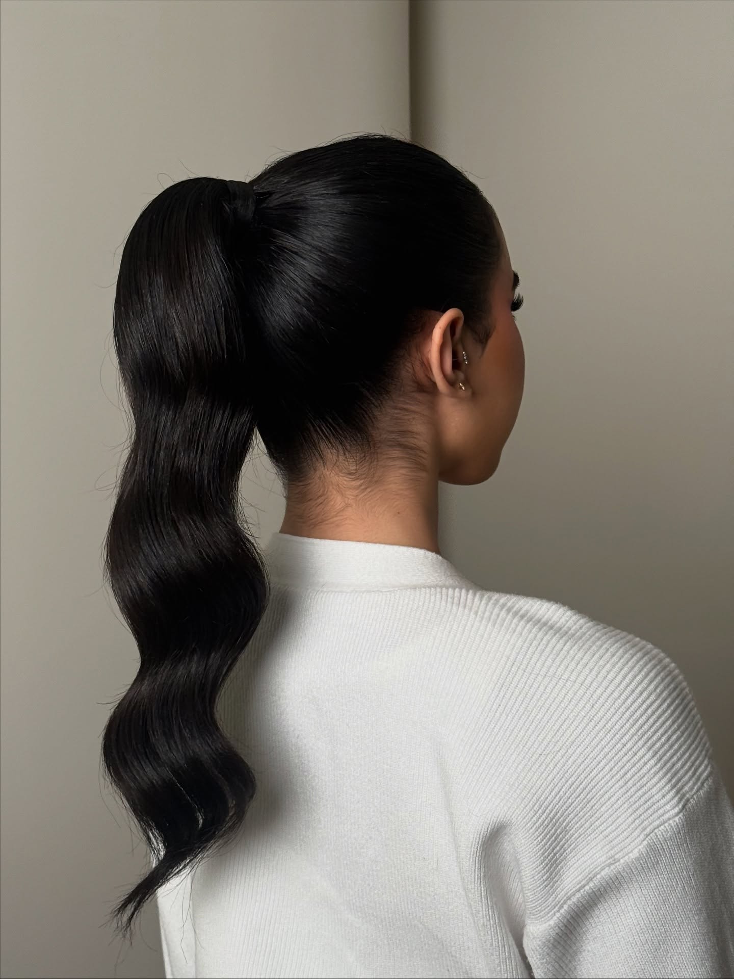 Glossy S-Wave High Ponytail with Concealed Wrap