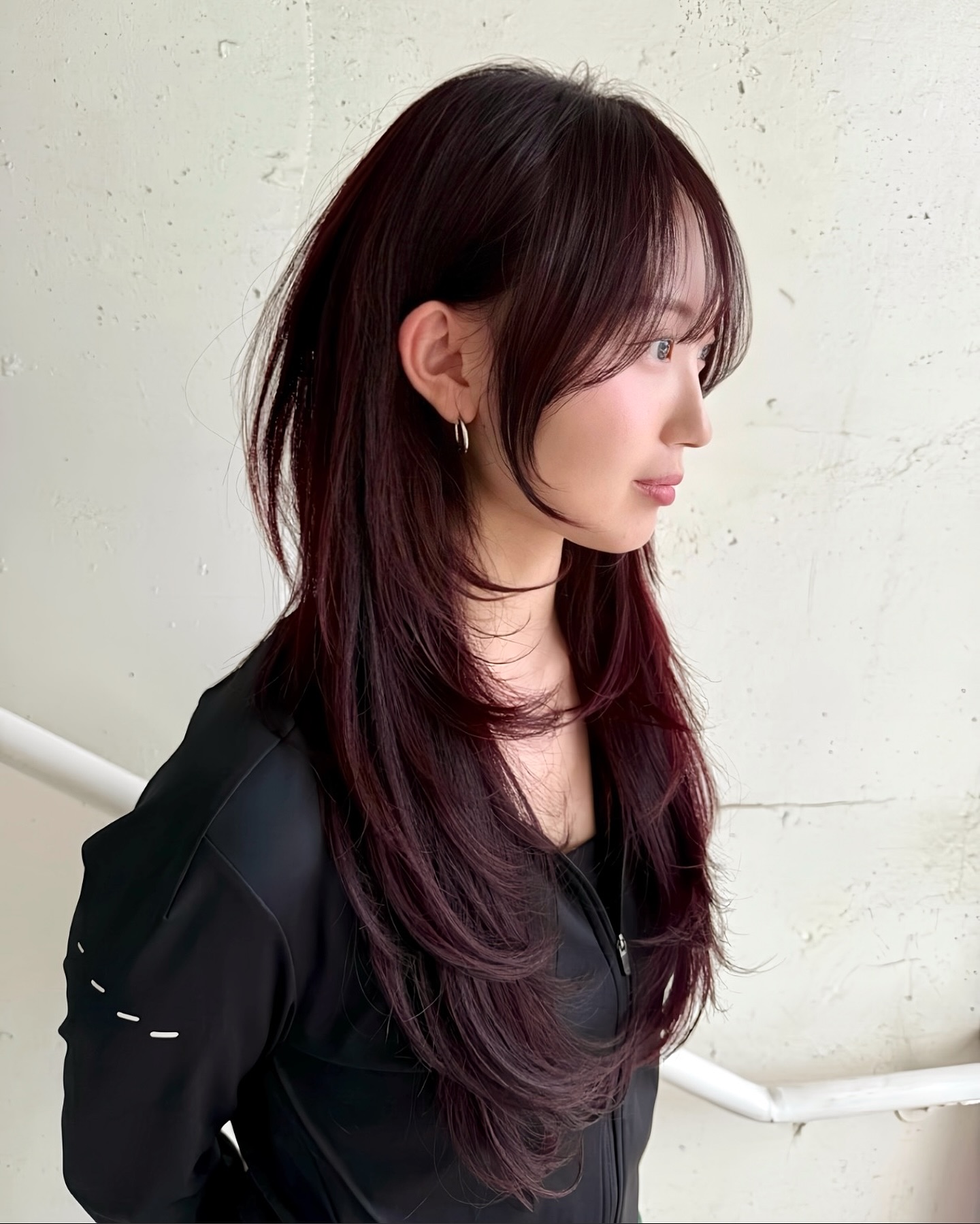 Radiant Long Layered Cut with Rich Burgundy Tones