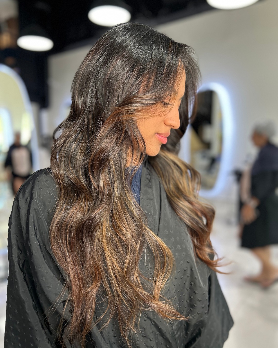 Rich Chocolate Long Waves with Caramel Face-Framing Swoop