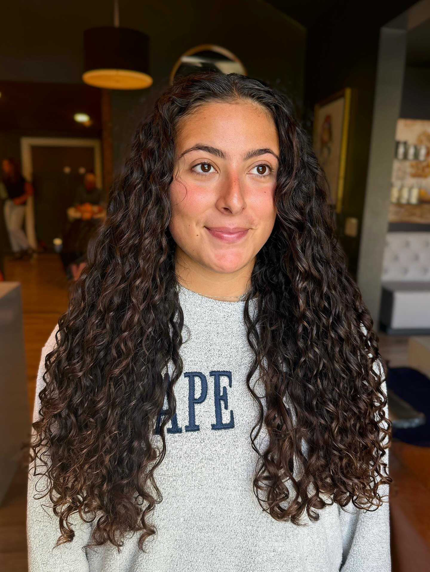 Long Natural Ringlet Cut with Soft Internal Layers