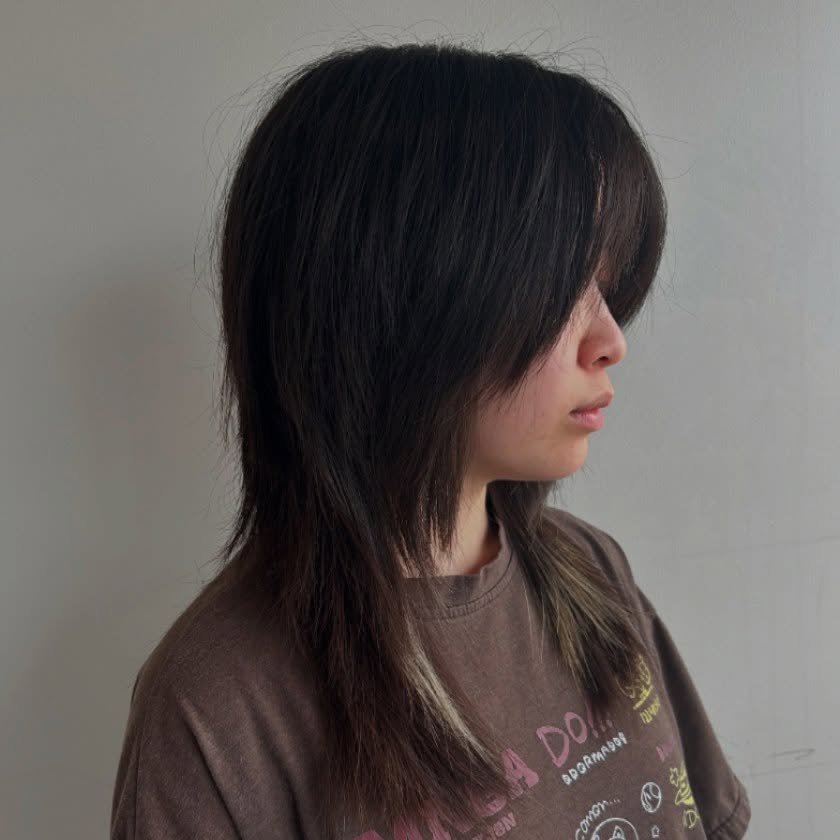 Choppy Feathered Shag with Ash-Blonde Peekaboo Slices