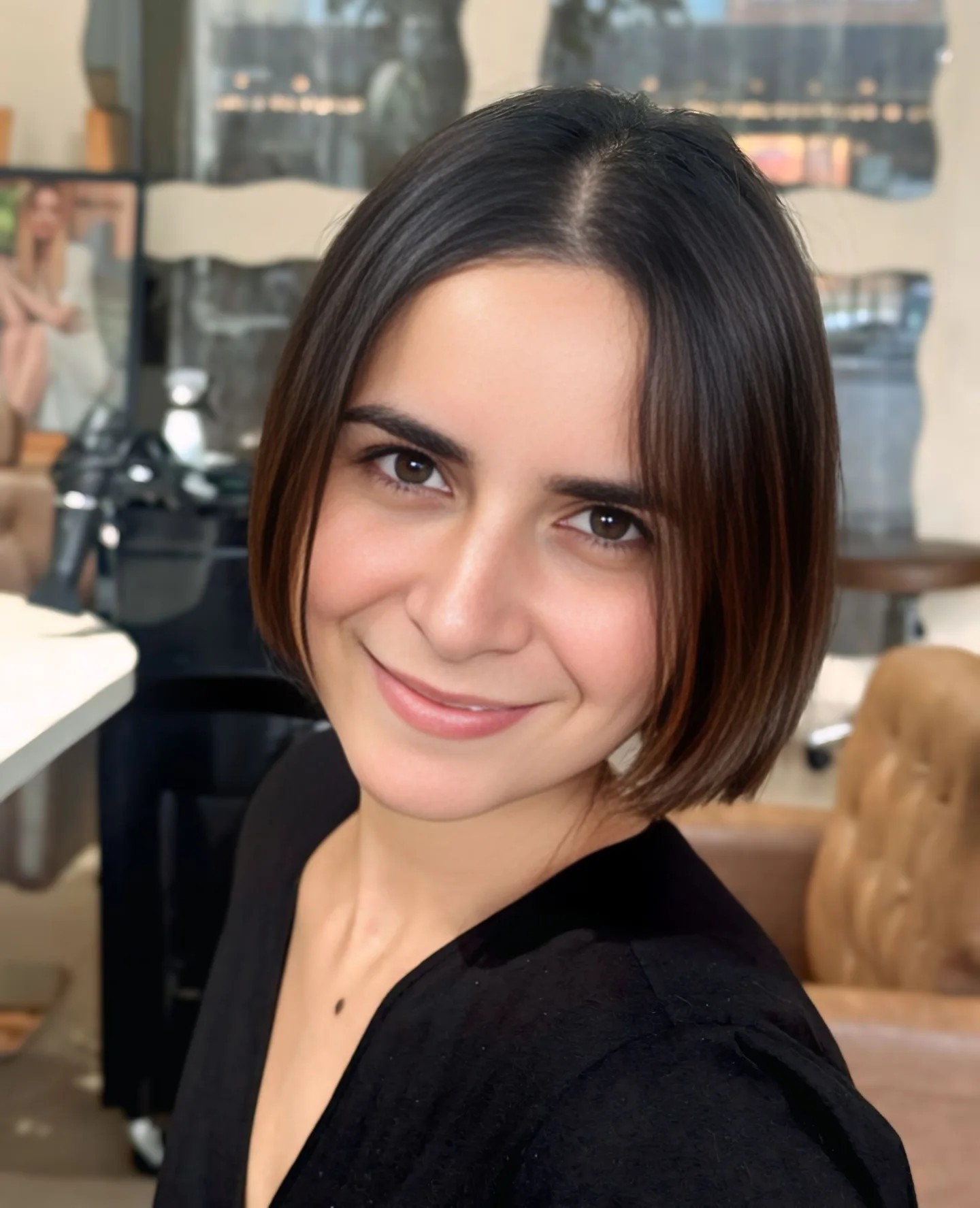 Sleek Chin-Length Center-Part Bob with Subtle Face-Framing