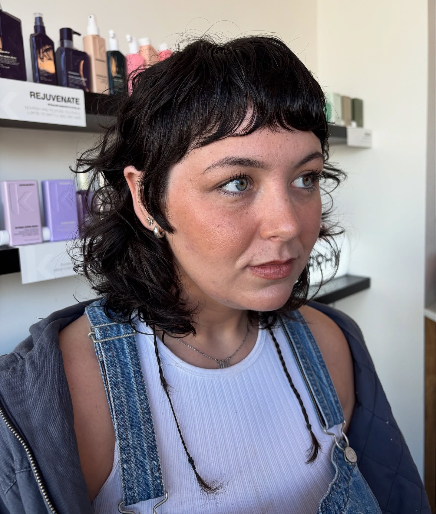 Choppy Shoulder-Grazing Mullet with Micro Fringe and Banded Mini-Braids