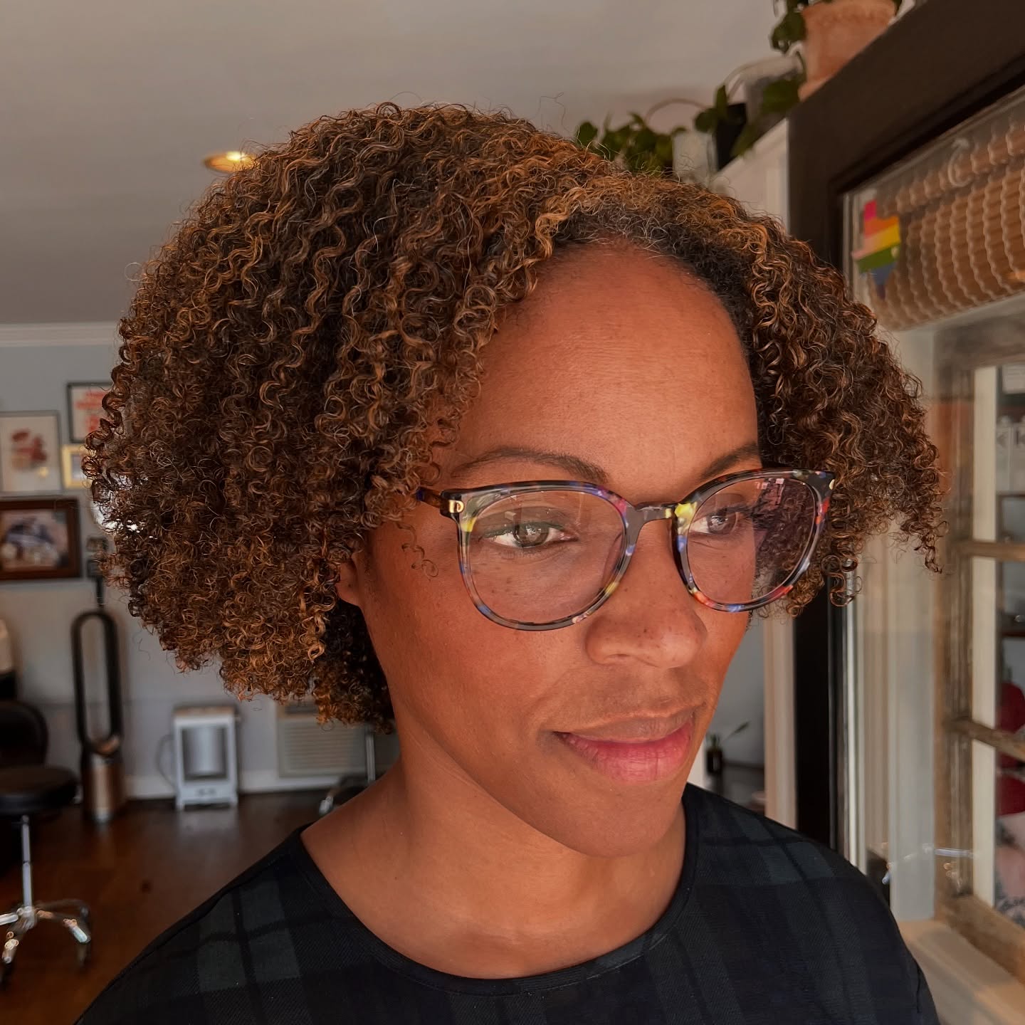 Defined Ringlet Chin-Length Bob with Subtle Caramel Dimension