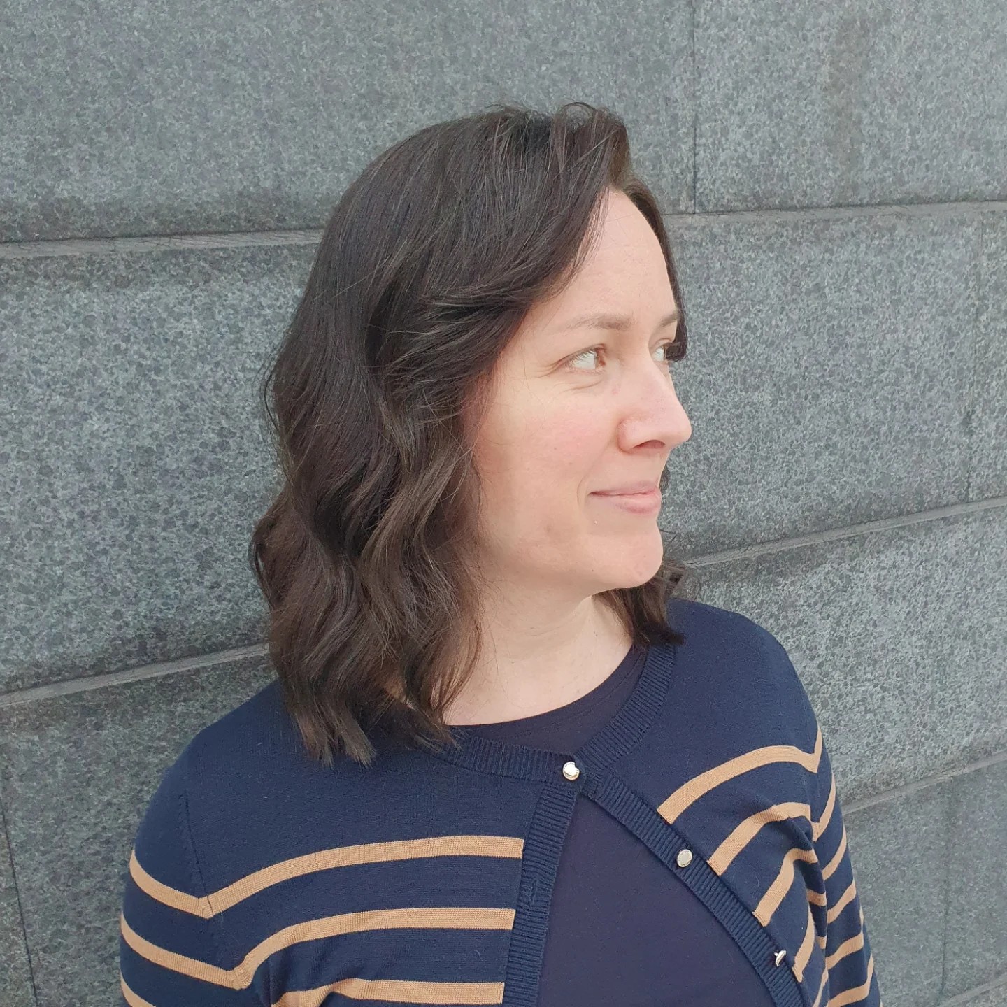 Shoulder-Length Dark Brown Soft Waves with Subtle Face-Framing Layers
