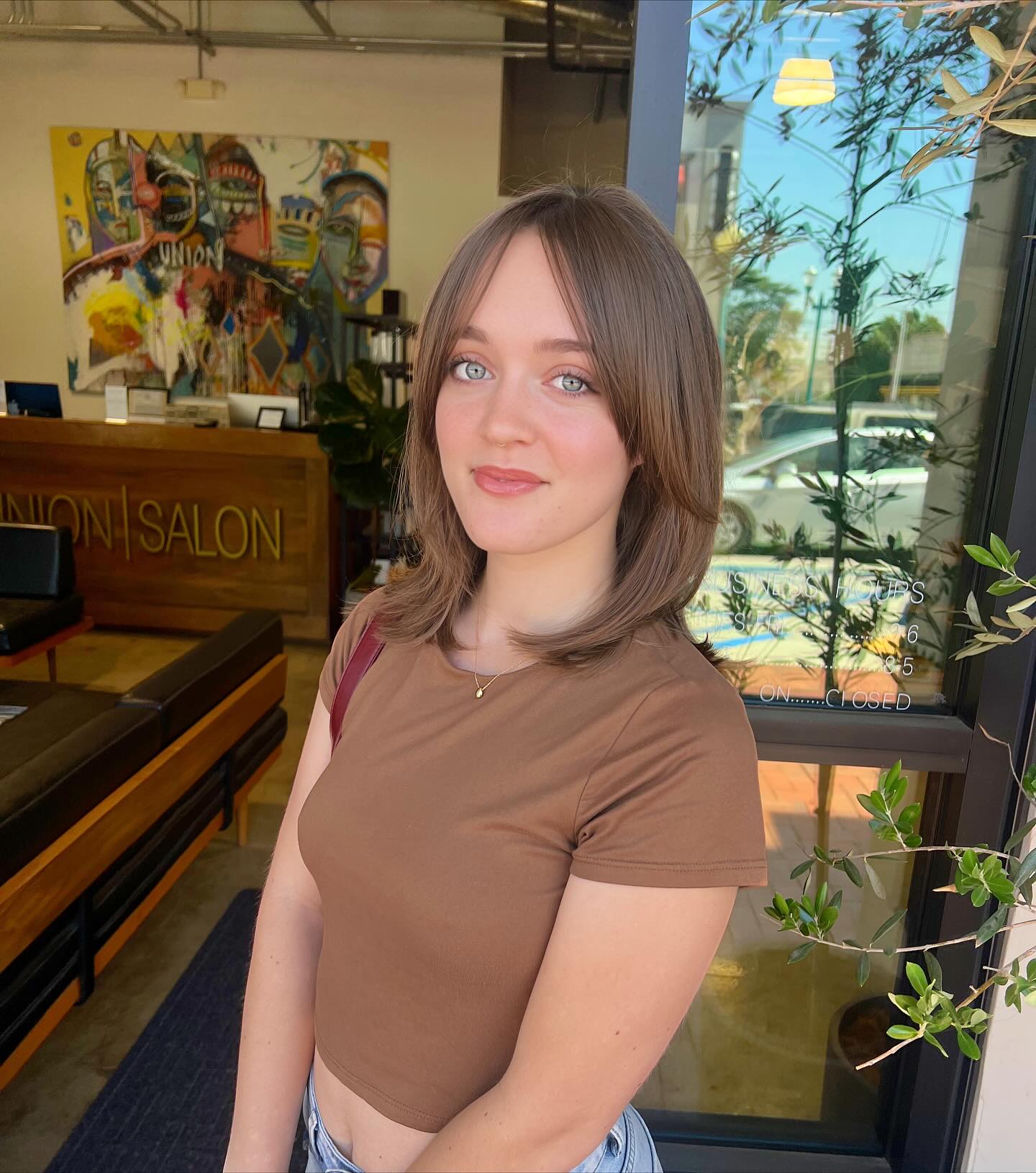 Softly Fringed Layered Bob with Subtle Waves