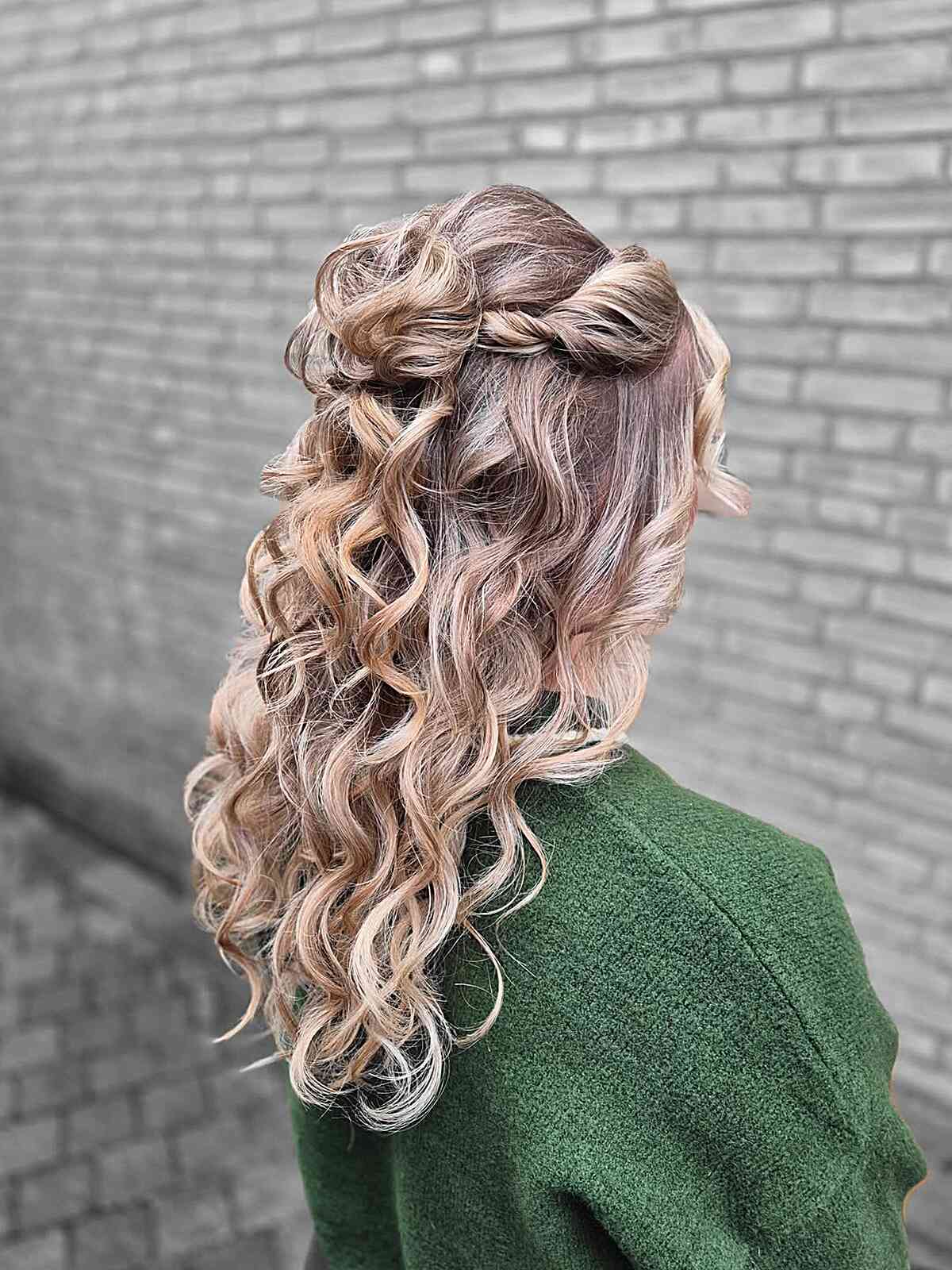 Stylish Blonde Half Up Half Down Curls