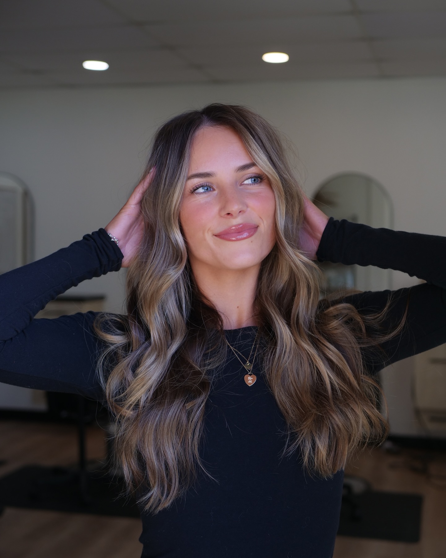 Soft Beachy Waves with Balayage Highlights