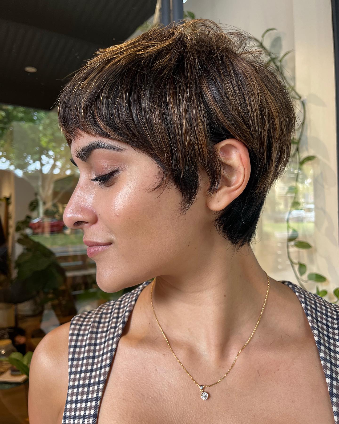 Chic Short Shaggy Pixie with Textured Layers