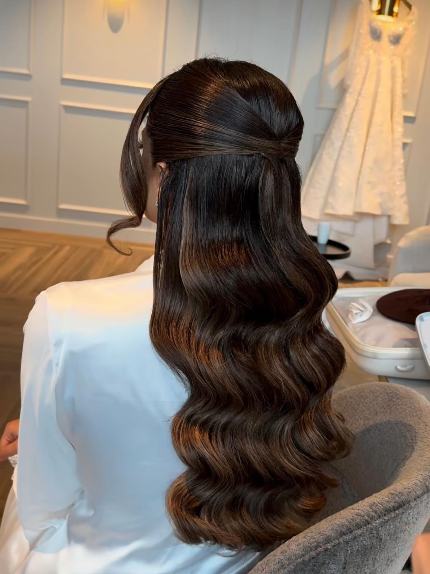 Elegant Half-Up Style with Soft Waves