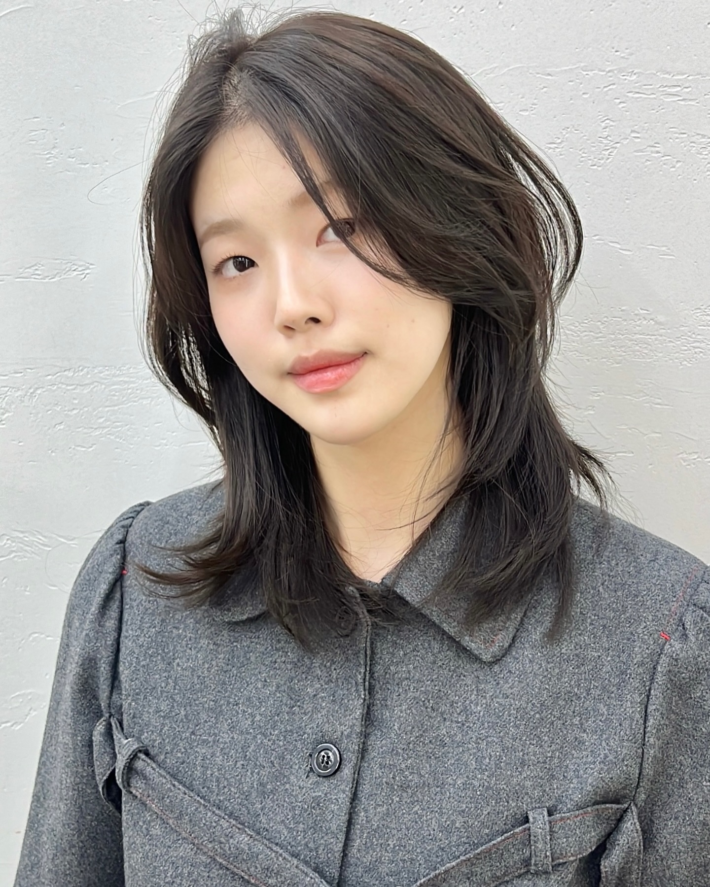 Modern Textured Shoulder-Length Cut with Soft Bangs