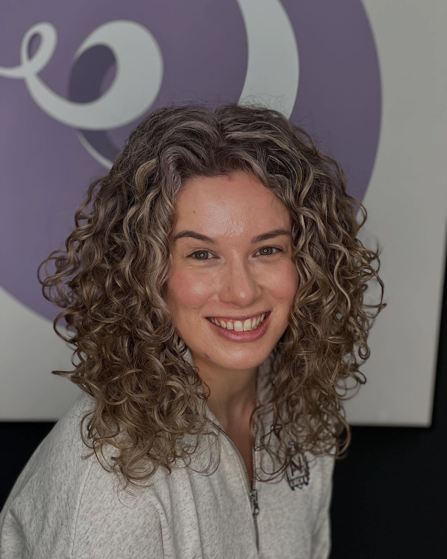 Stylish Medium Curly Cut with Soft Volume
