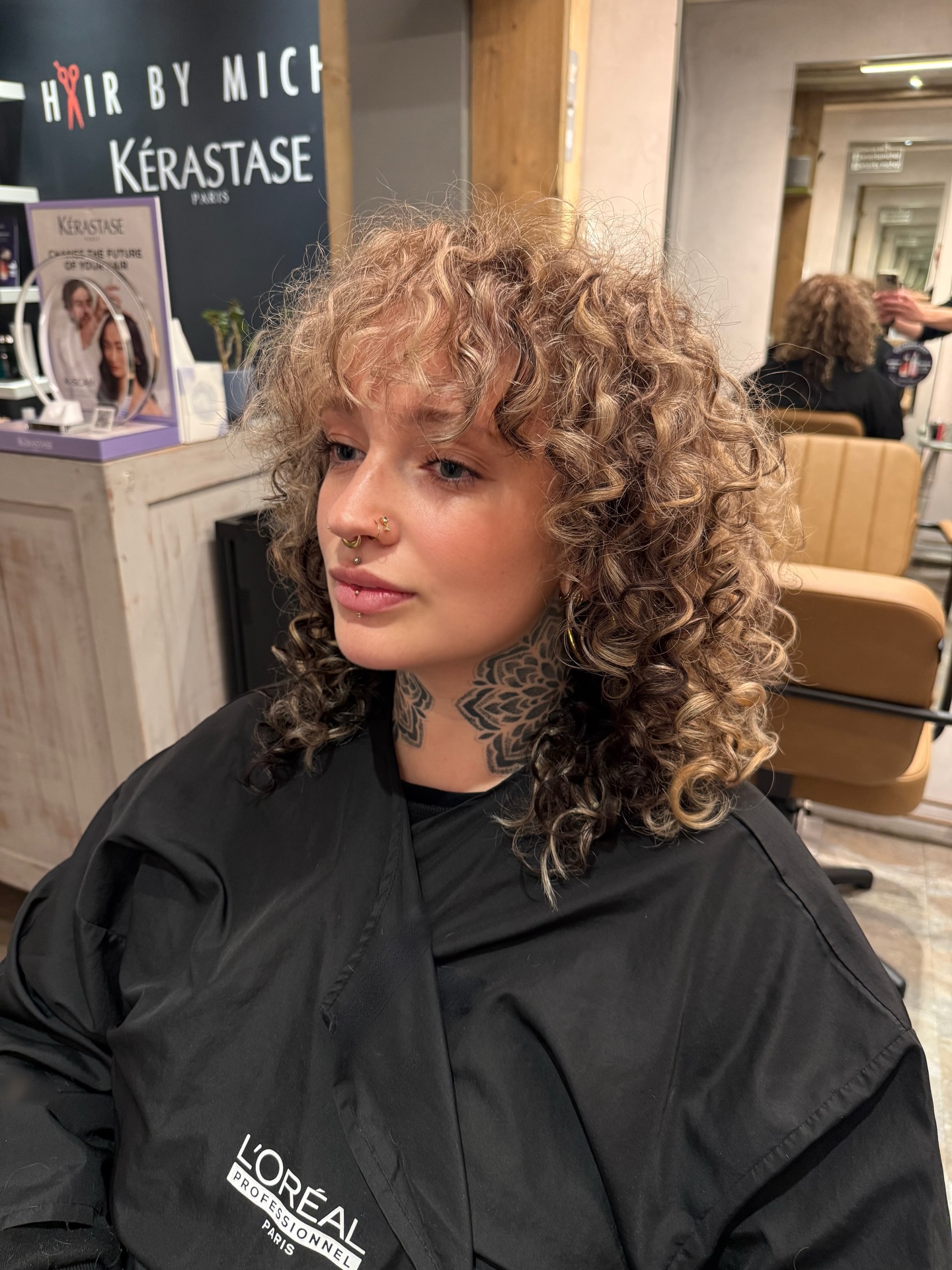 Textured Medium Curly Cut with Soft Natural Volume
