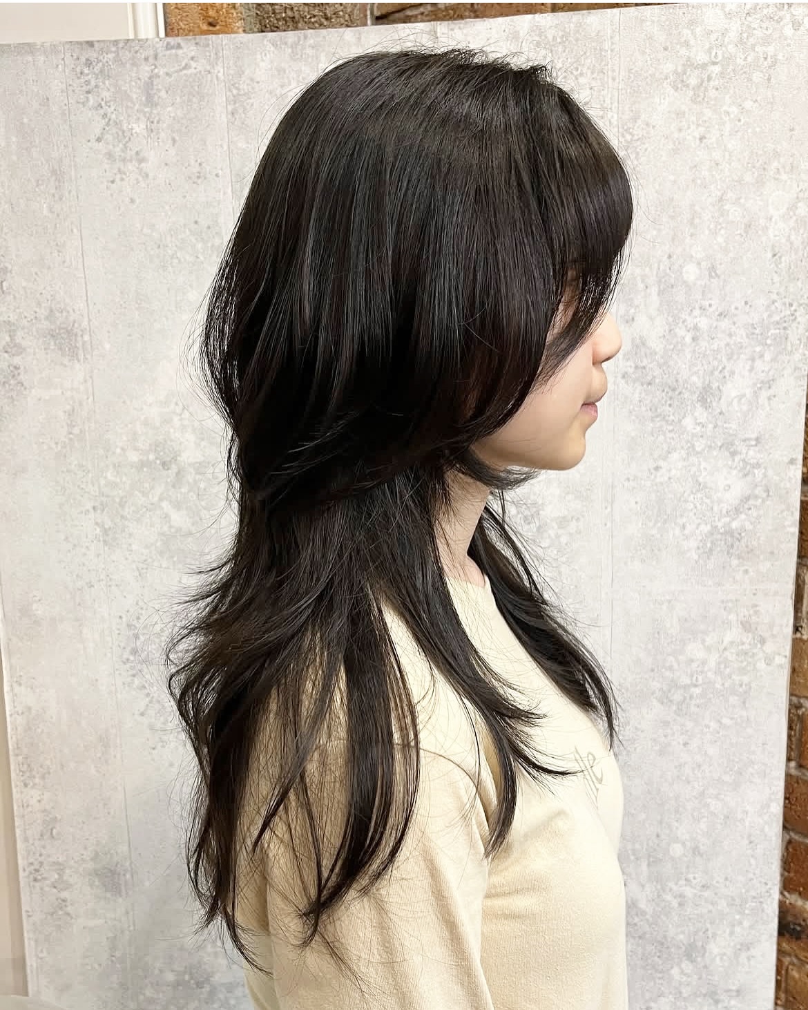 Modern Layered Wolf Cut with Subtle Movement