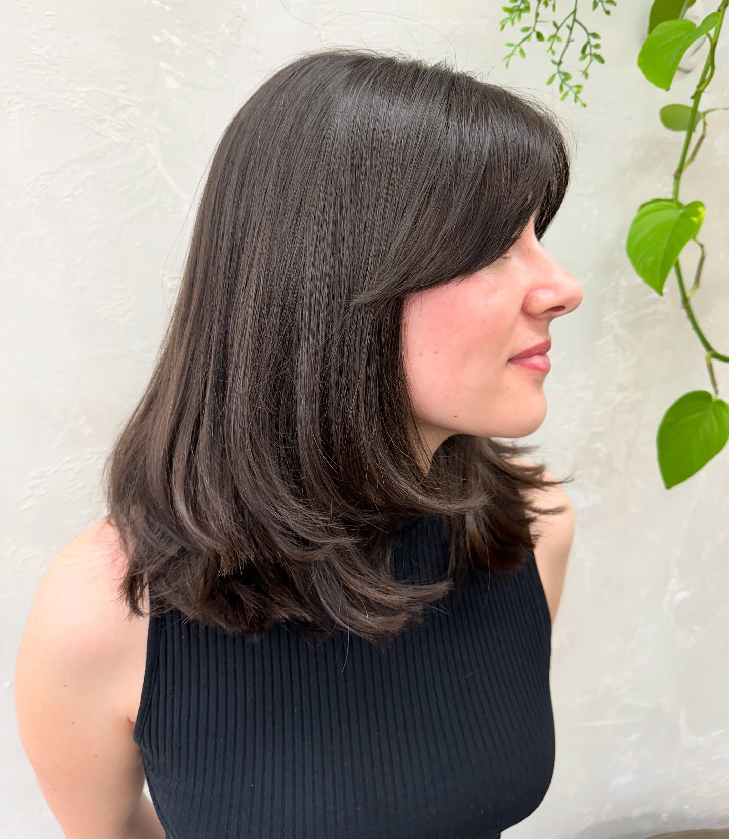 Sleek Layered Lob with Soft Face-Framing Layers