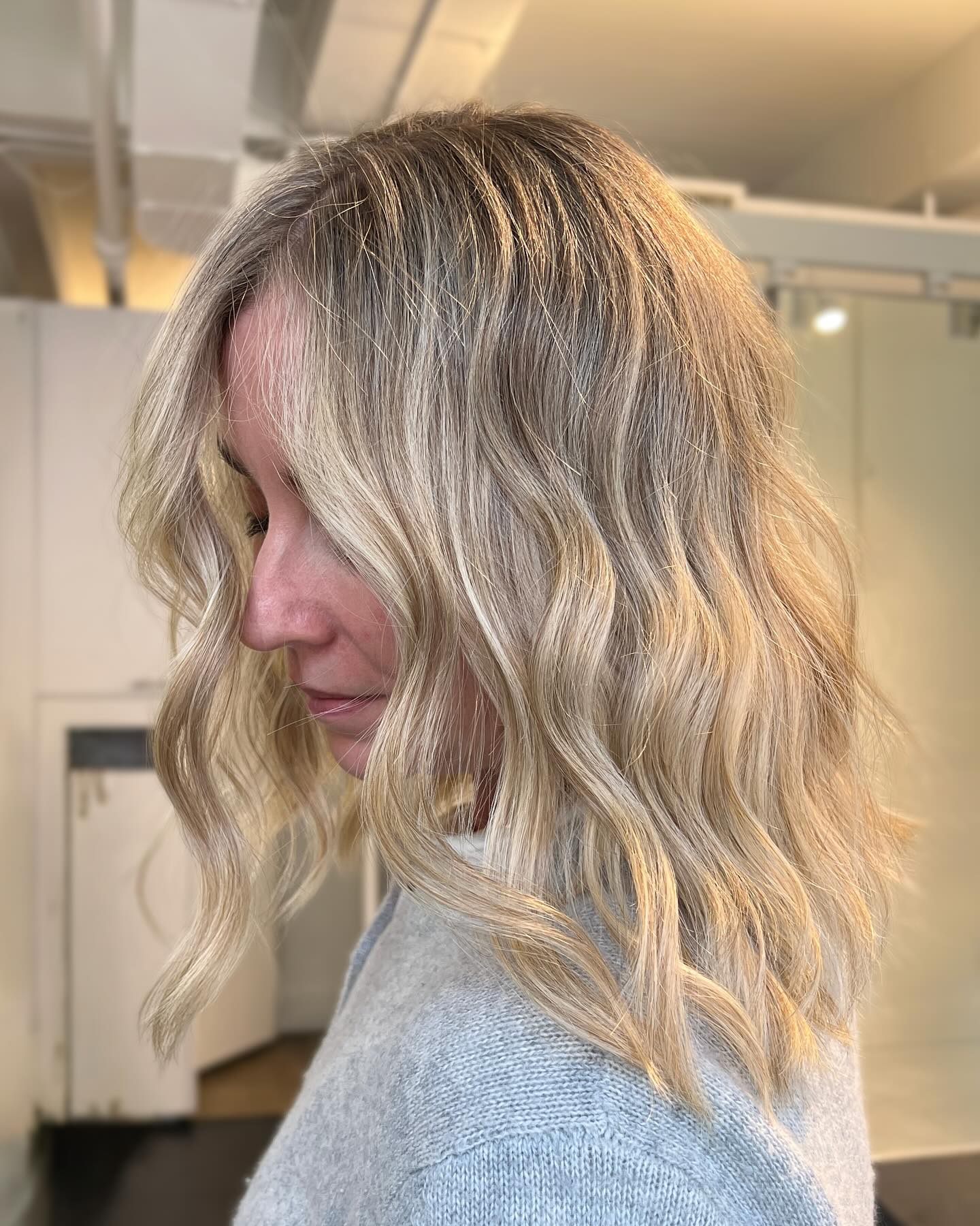 Textured Blonde Waves with Soft Layers