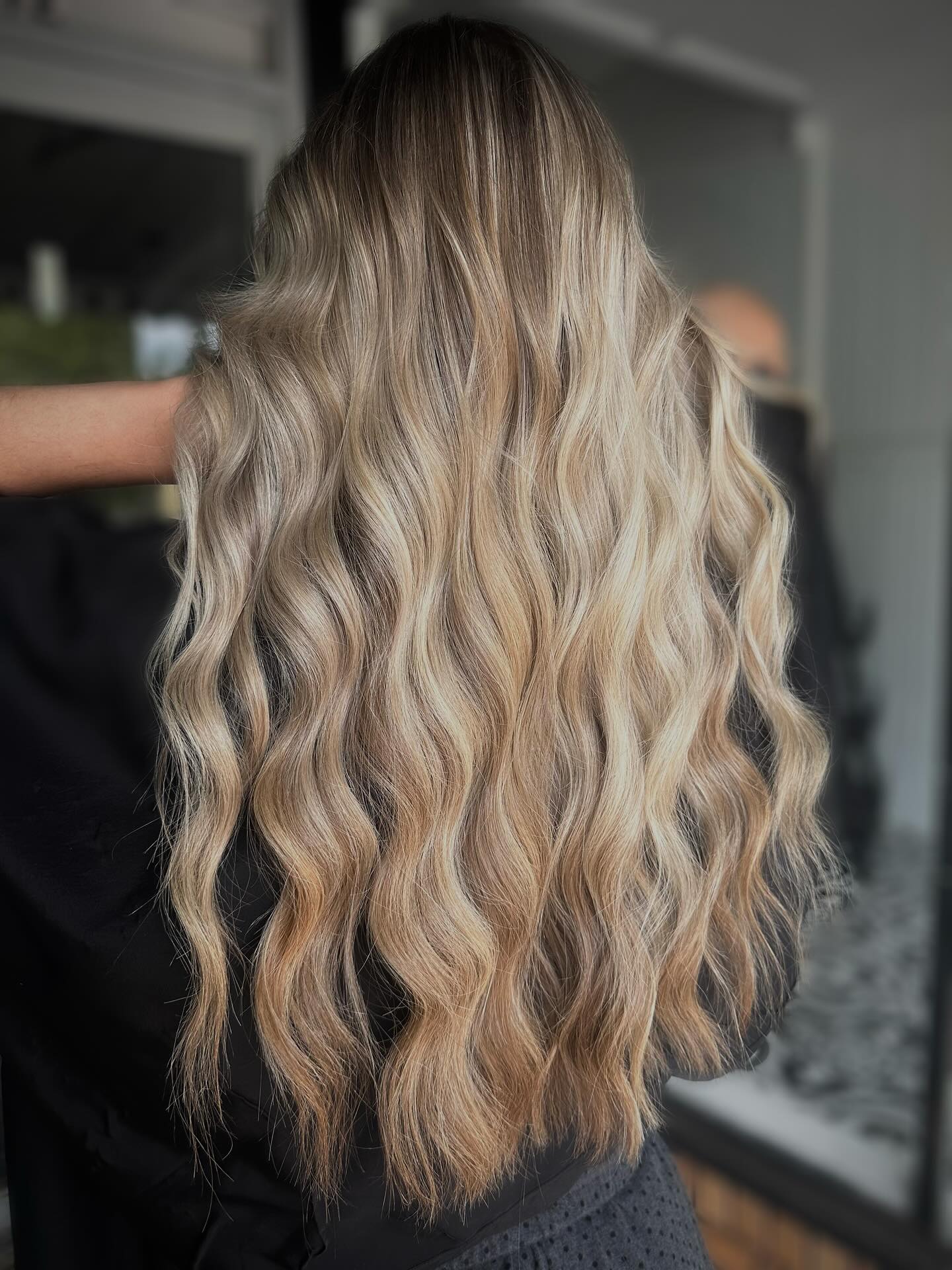 Beachy Bright Blonde Waves with Textured Layers