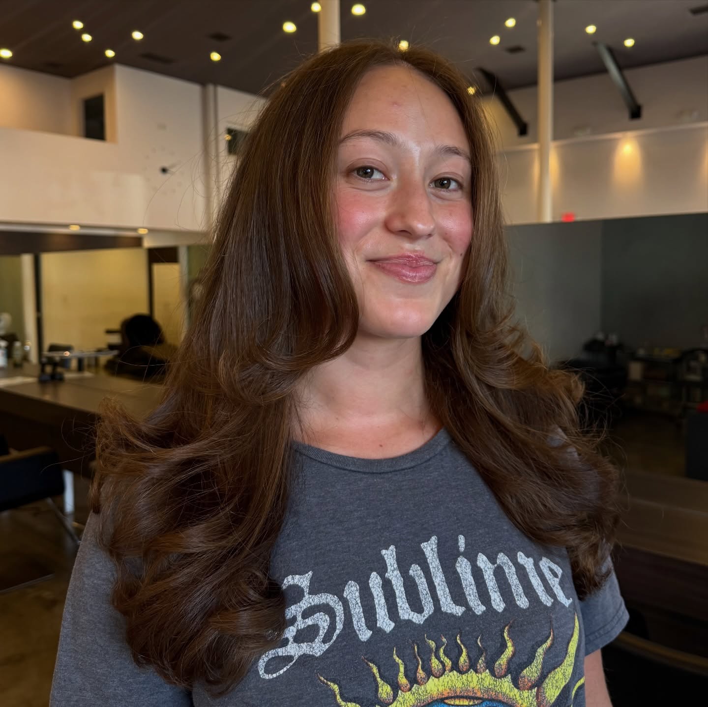Glossy Long Layers with Soft Volume