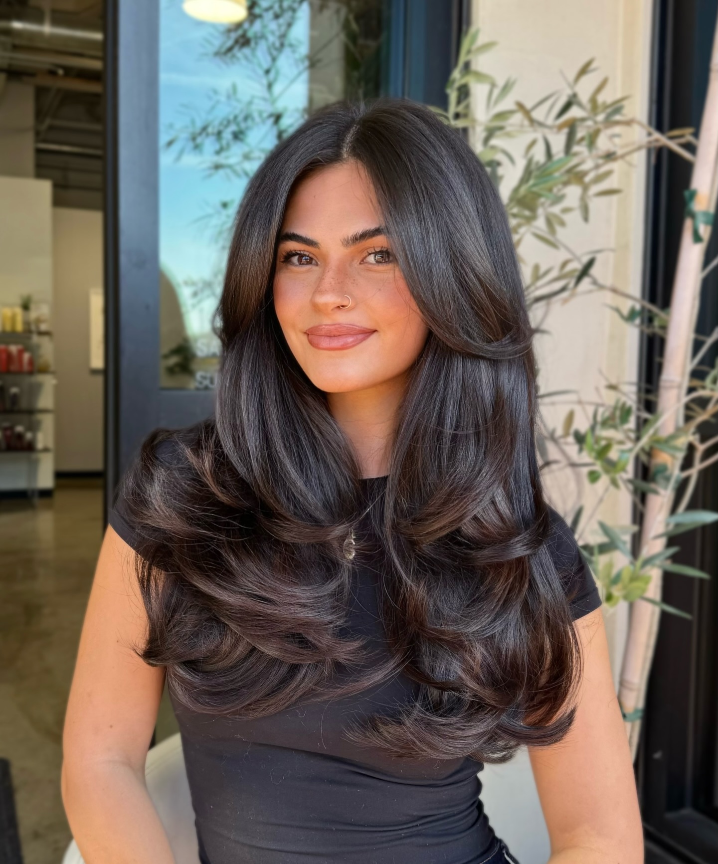 Lustrous Long Layered Haircut with Soft Volume