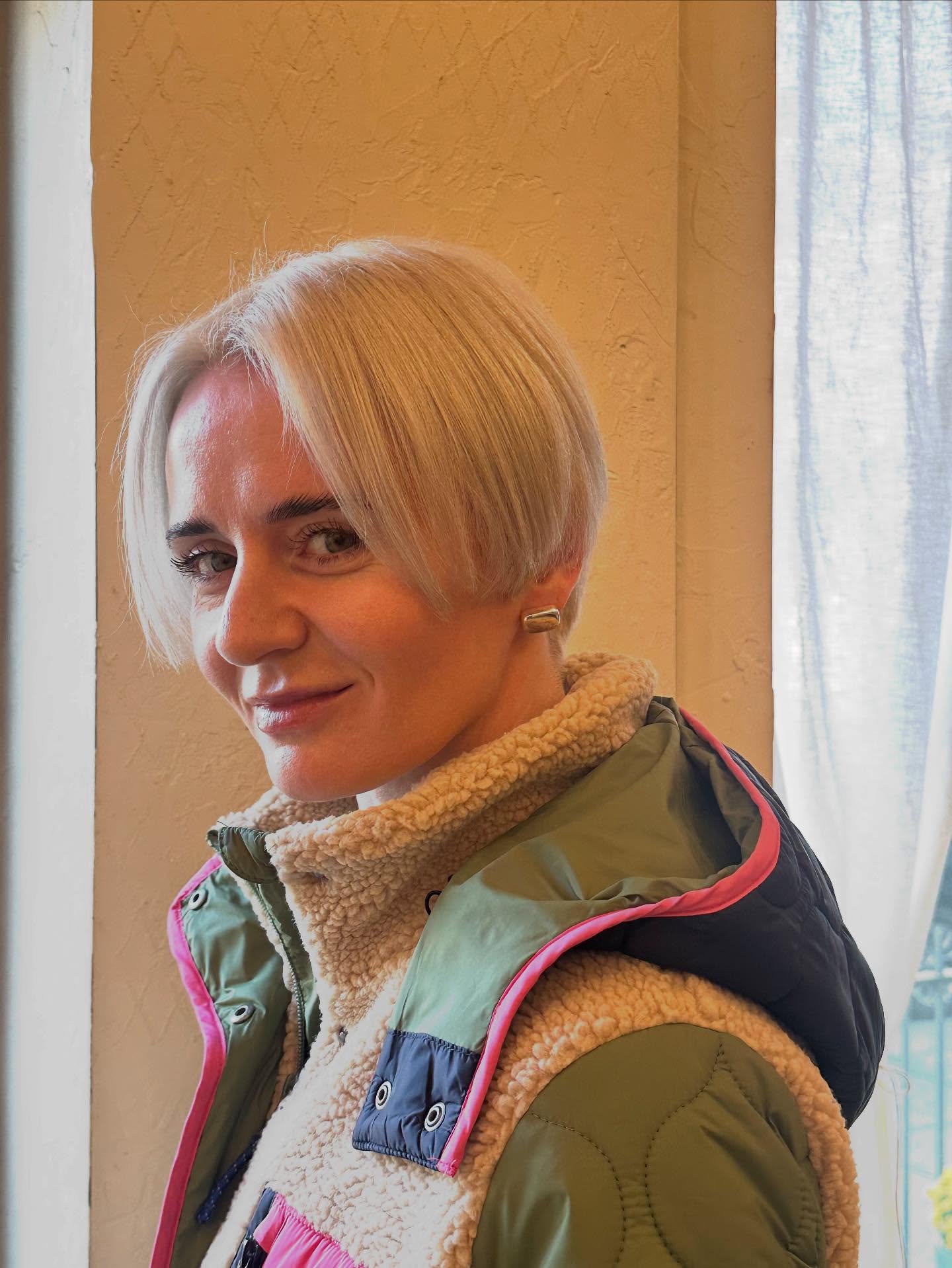 Modern Textured Short Bob with Subtle Volume