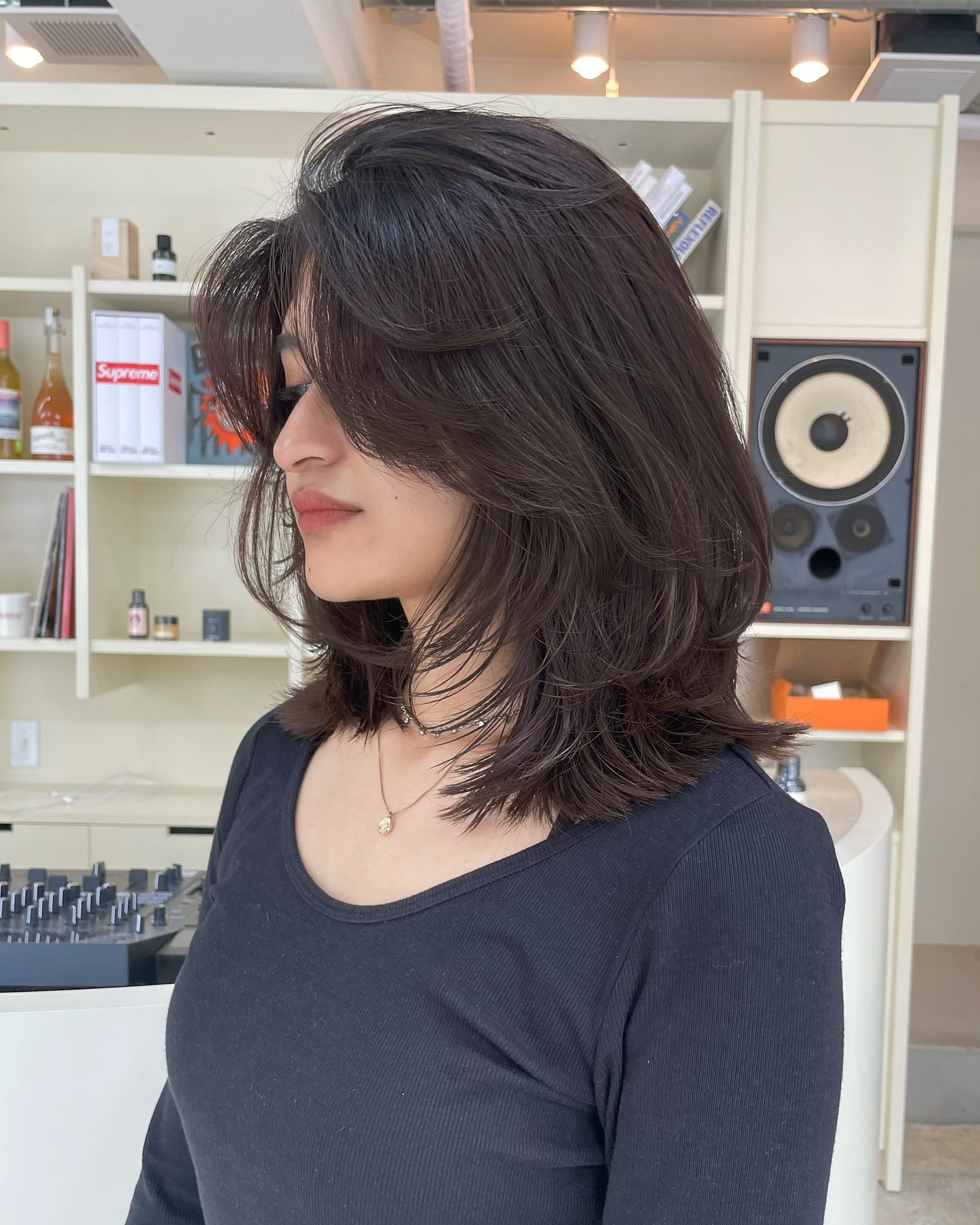 Modern Textured Mid-Length Cut with Subtle Face-Framing Layers
