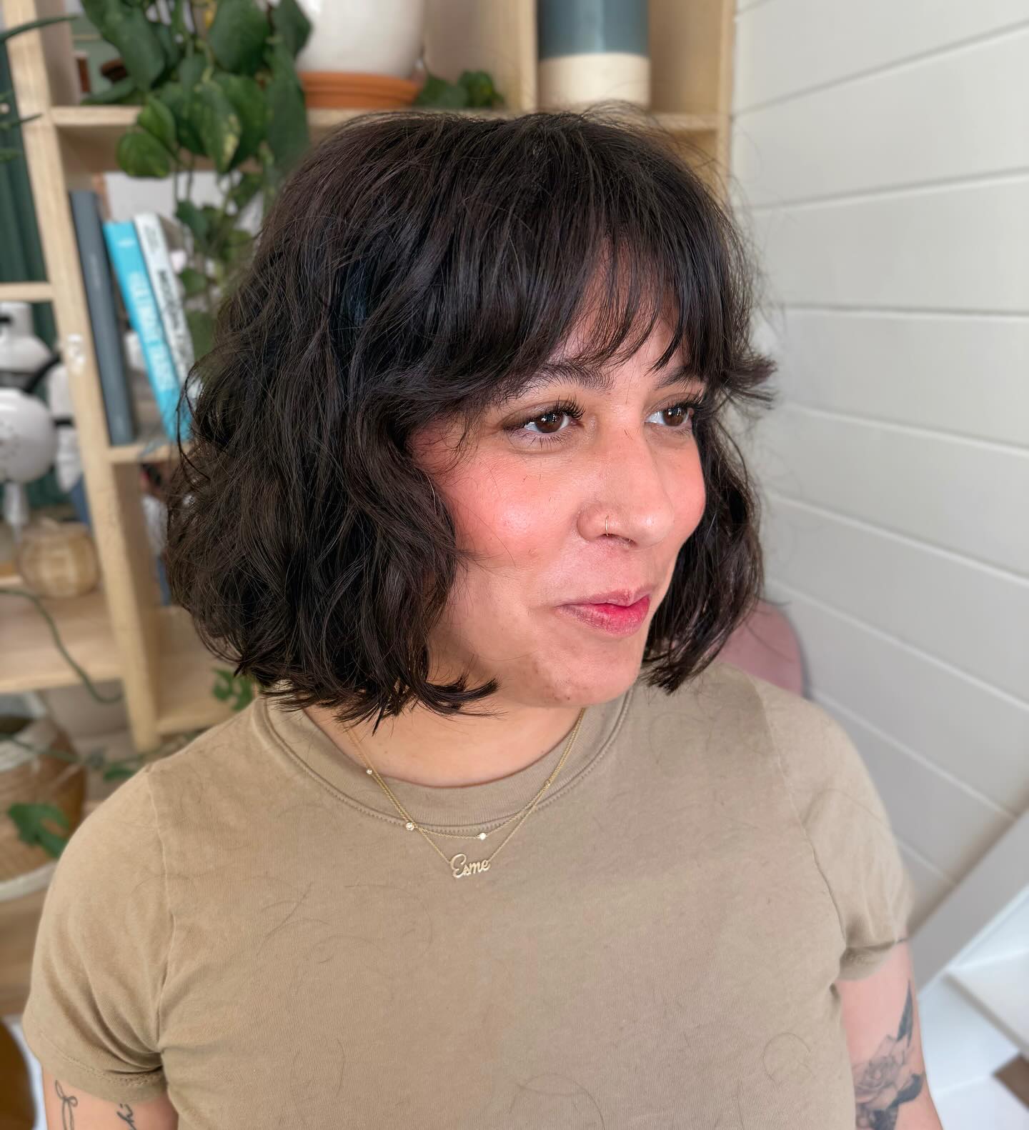 Chic Textured Bob with Bangs