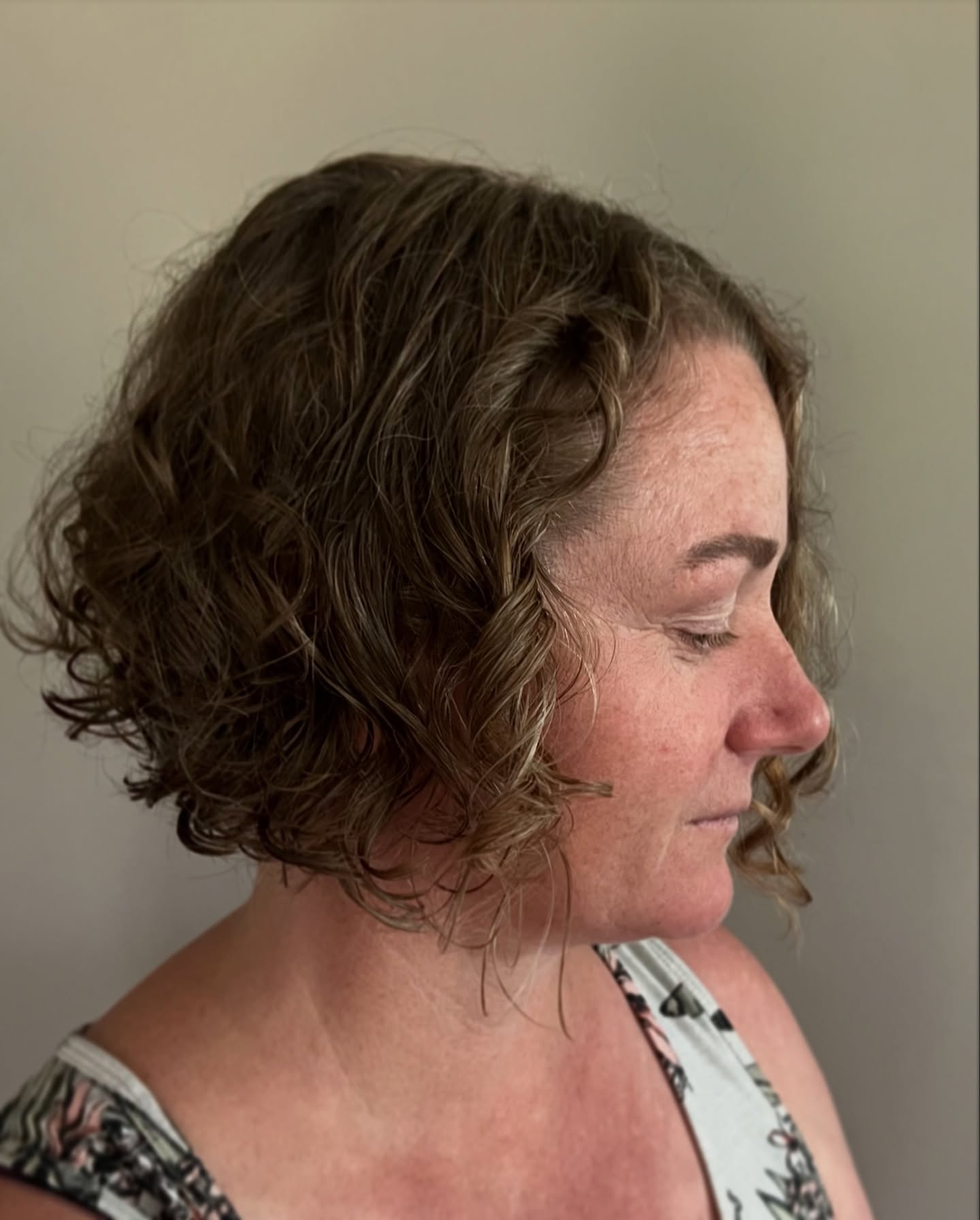 Textured Curly Bob with Soft Waves
