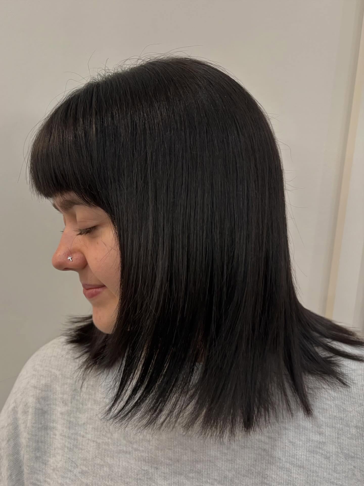Chic Blunt Long Bob with Soft Textured Ends