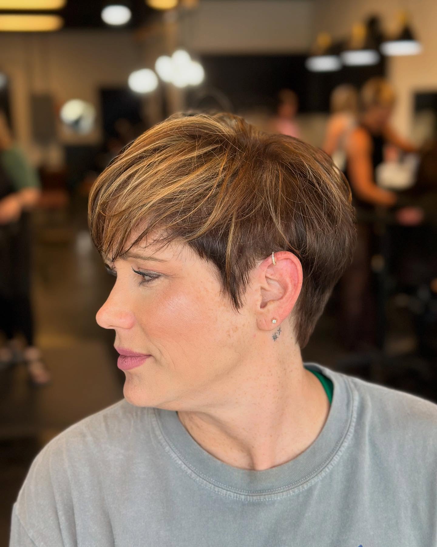 Stylish Textured Pixie Shag with Subtle Highlights