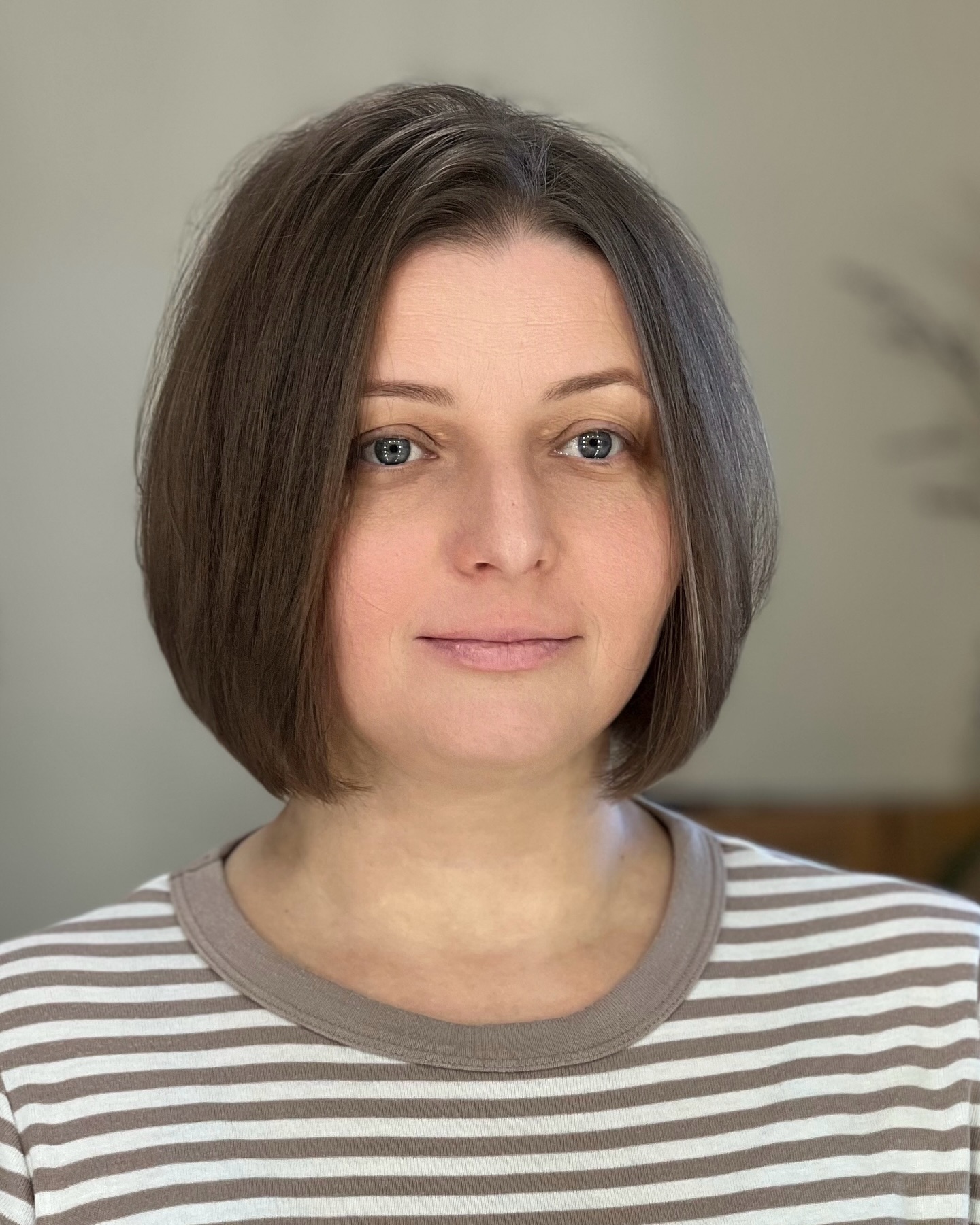 Chic Blunt Bob with Subtle Texture