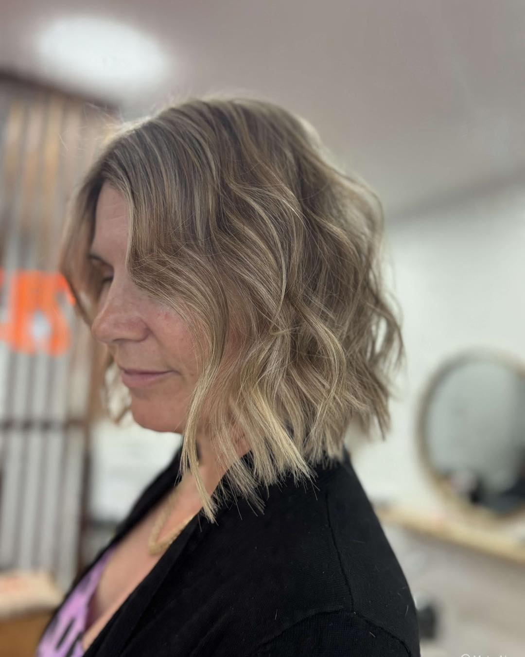 Chic Textured Long Bob with Beachy Waves