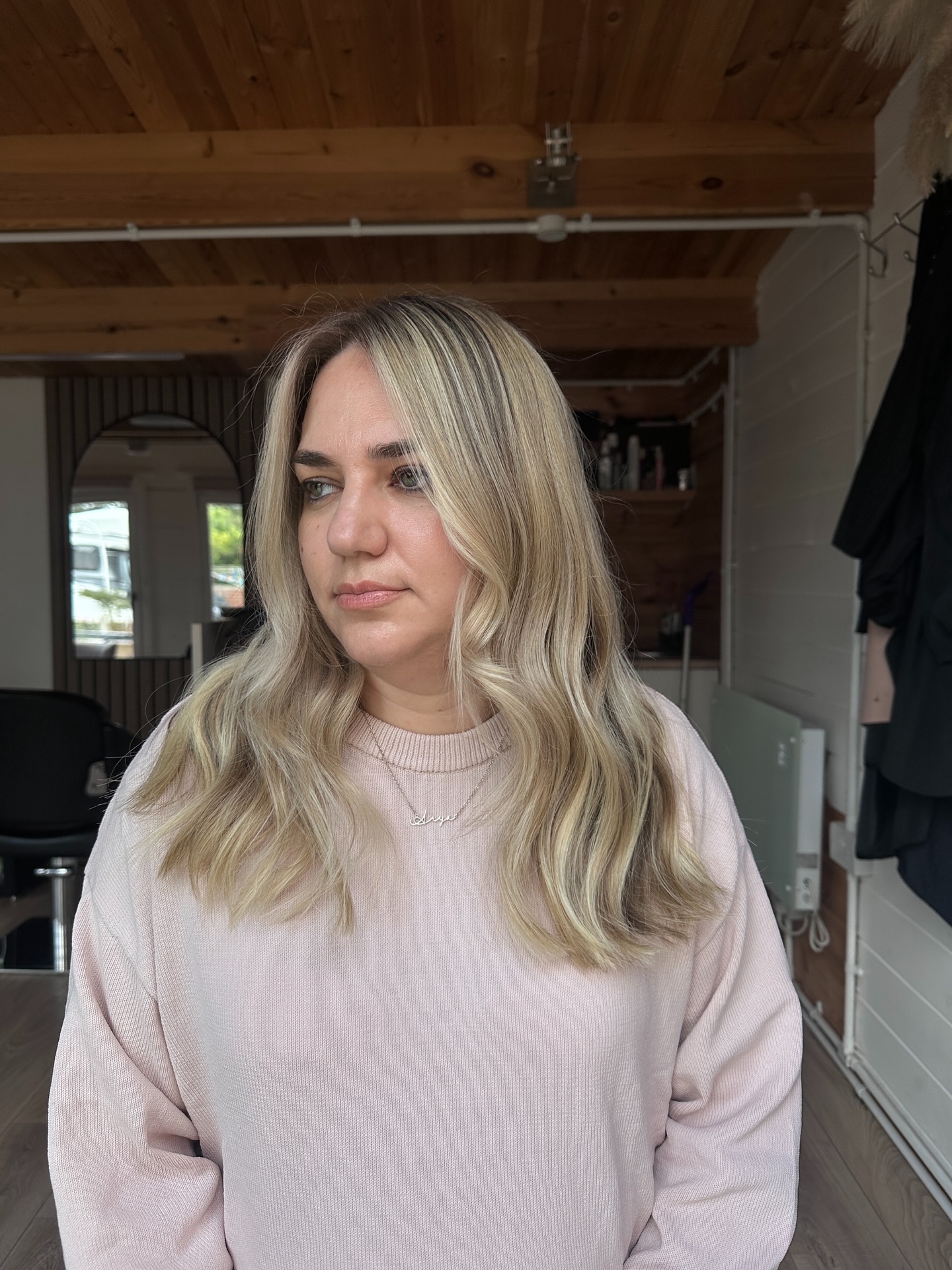 Effortless Long Loose Waves with Subtle Dimension