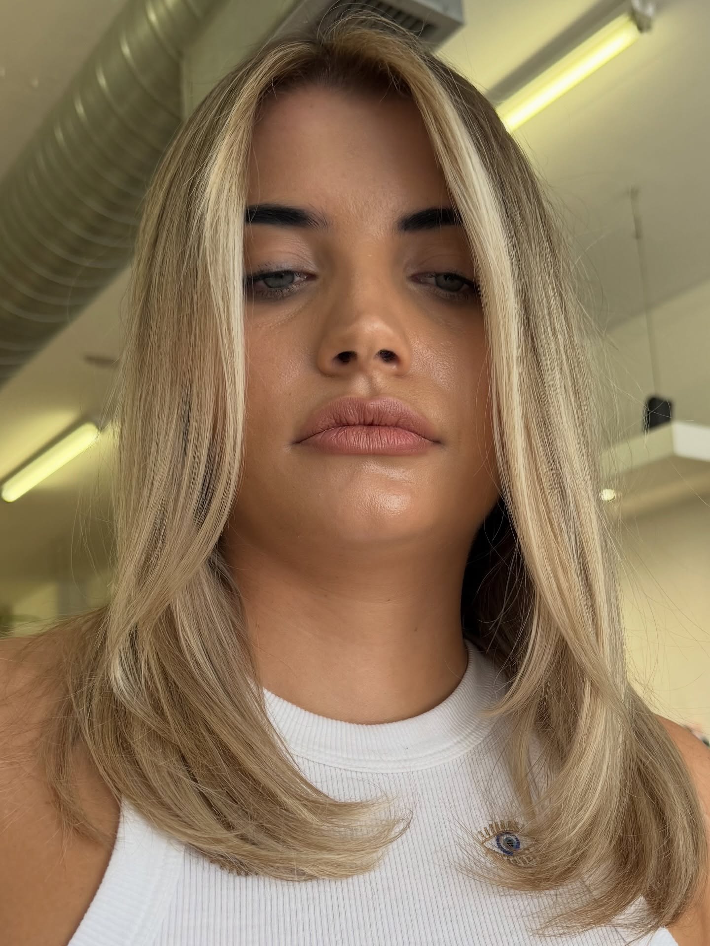 Modern Soft Layered Cut with Subtle Highlights