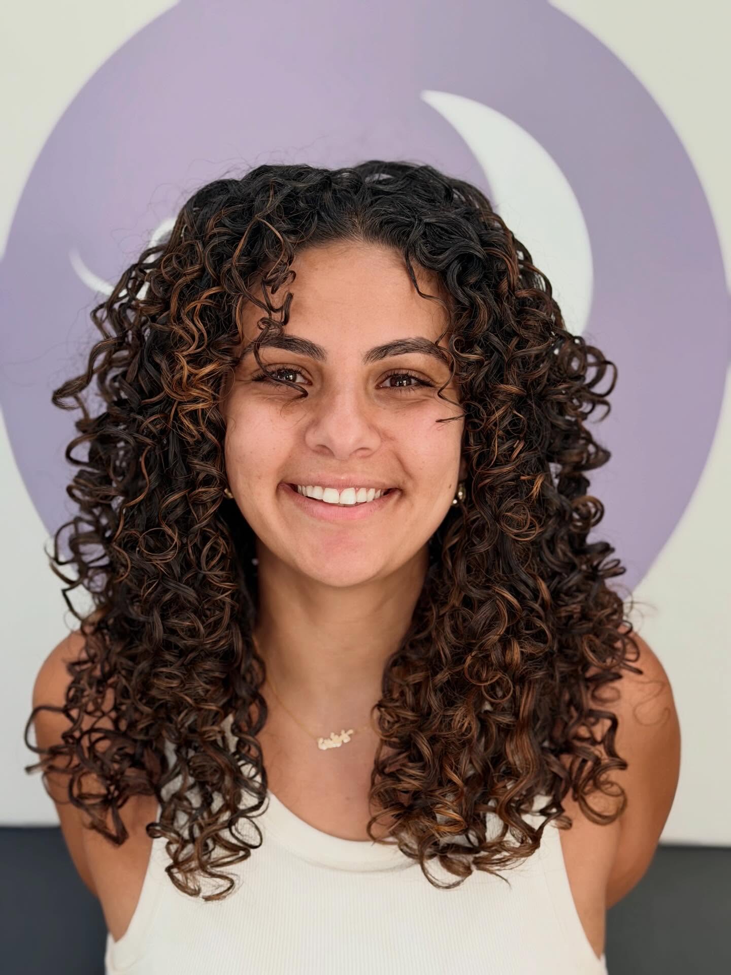 Chic Curly Layered Hairstyle