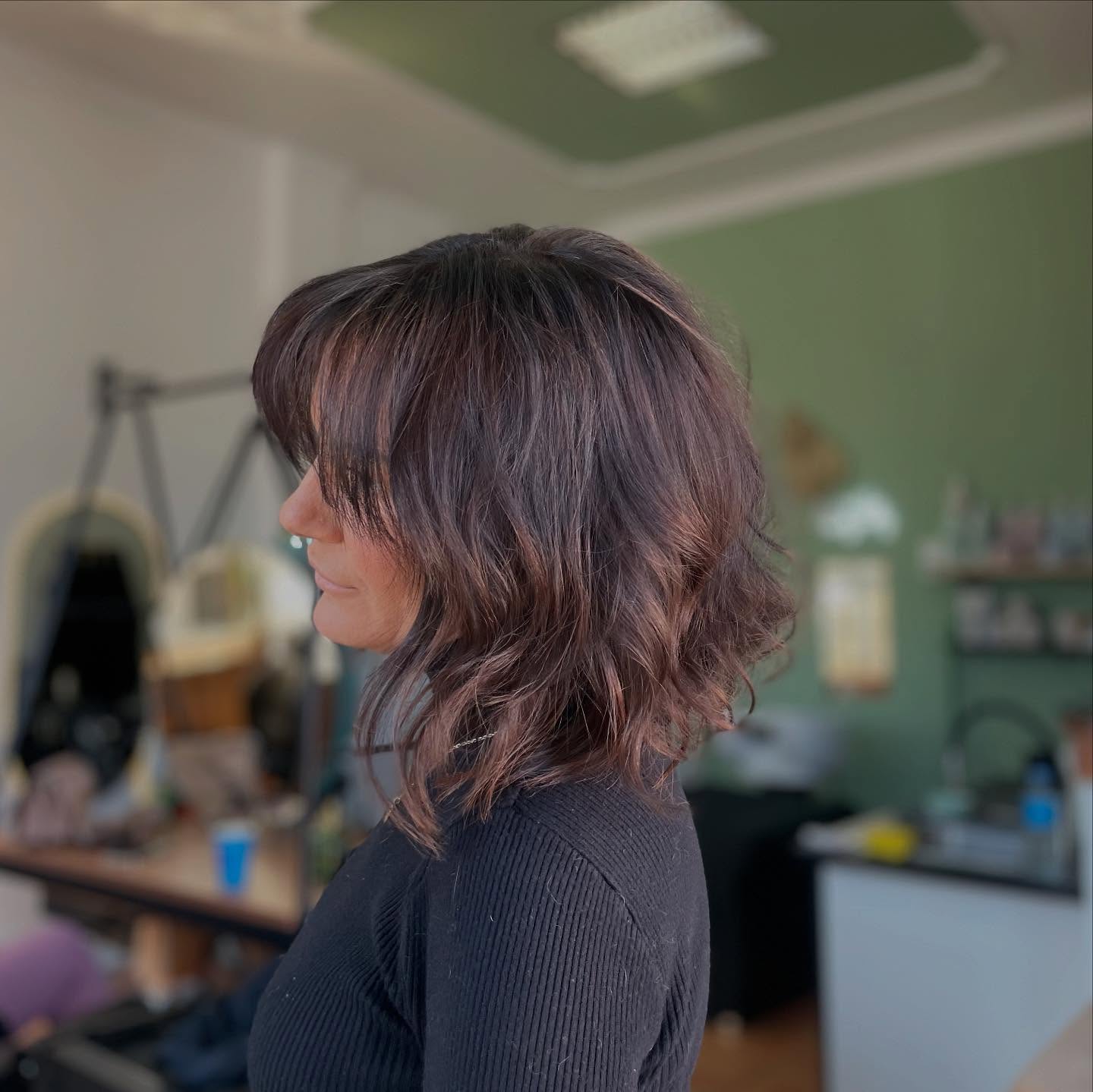 Textured Shoulder-Length Bob with Soft Waves
